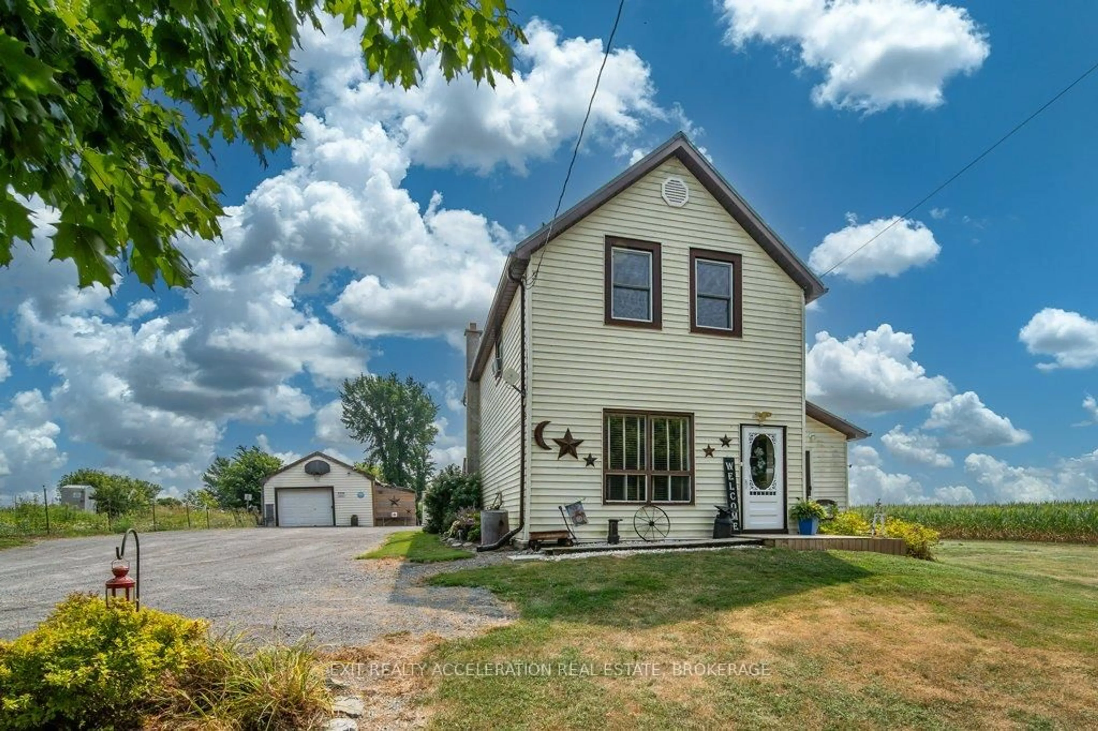 Unknown for 250 Perry Rd, Napanee Ontario K7R 3K6