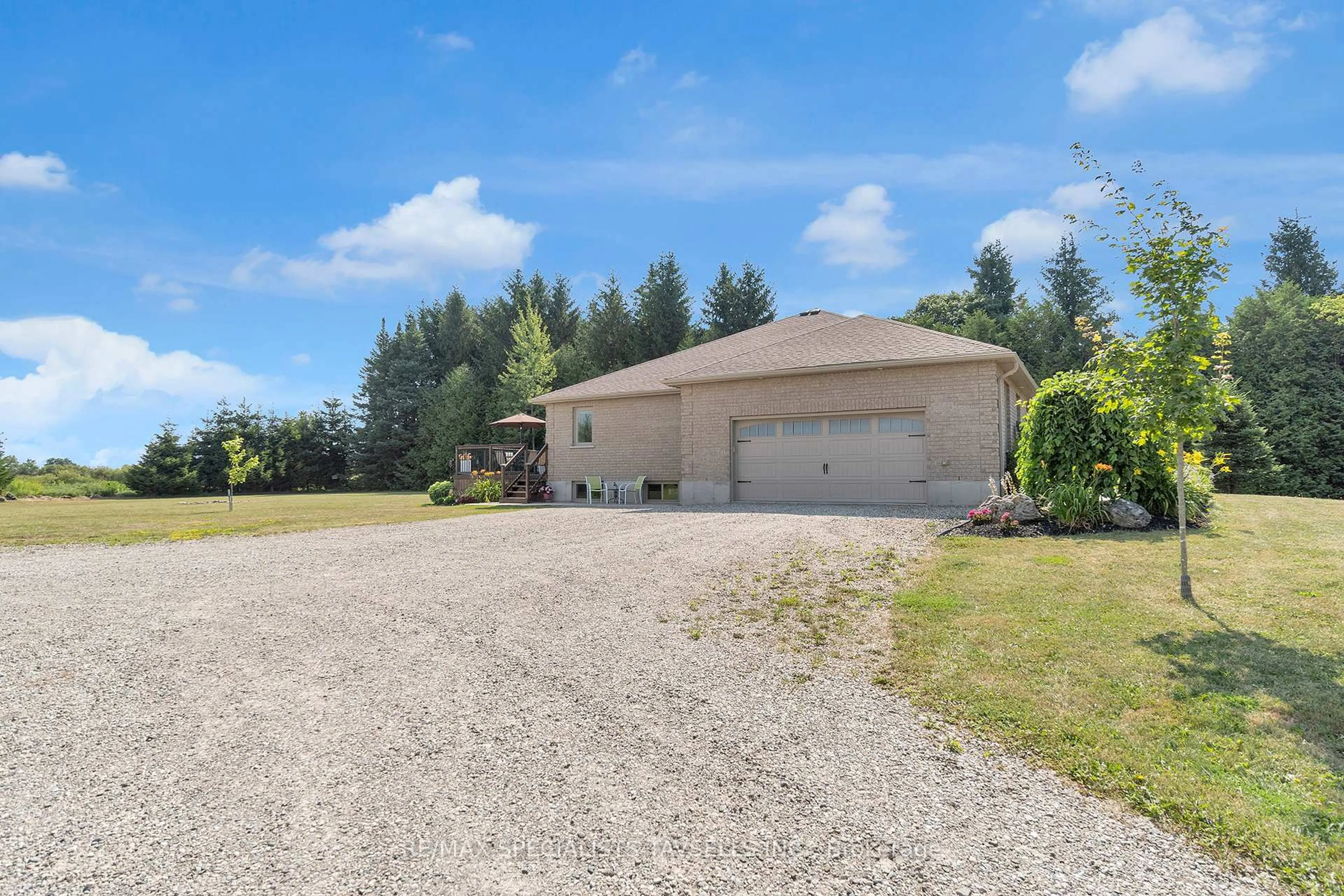 A pic from outside/outdoor area/front of a property/back of a property/a pic from drone, street for 351335 17th Line, East Garafraxa Ontario L9W 7E1