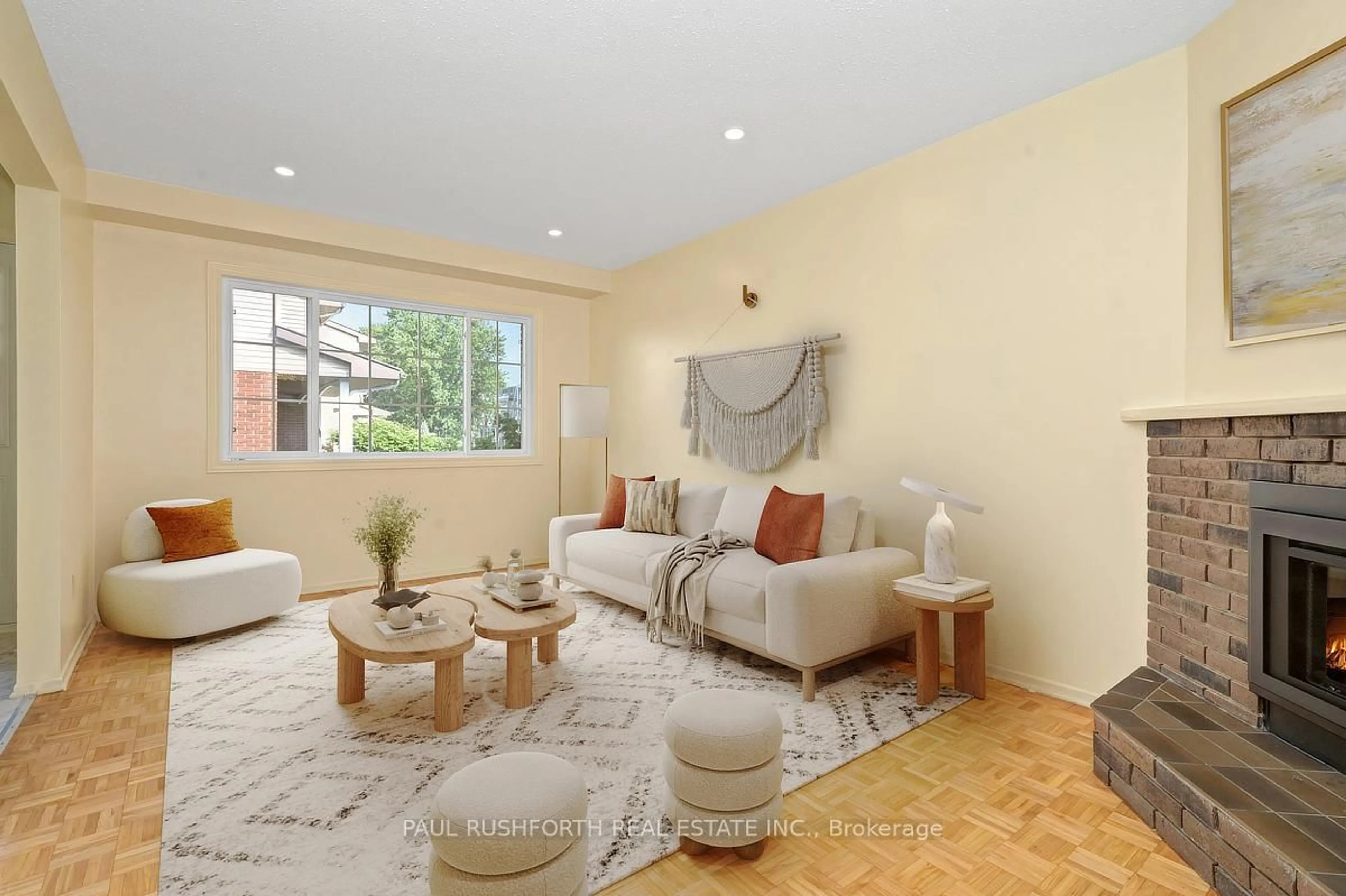 Living room with furniture, unknown for 1585 Heron Rd #20, Ottawa Ontario K1V 9V1