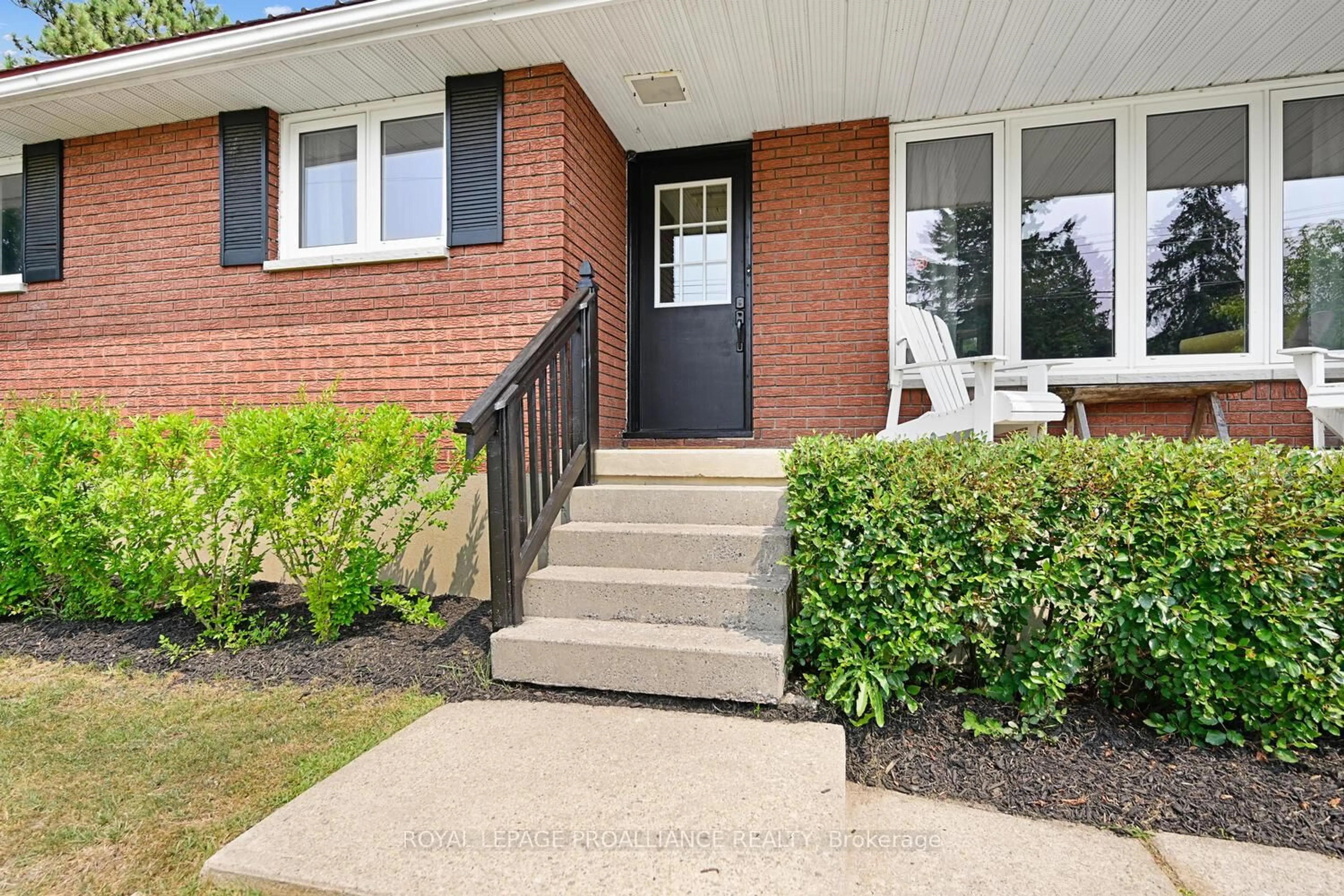 Home with brick exterior material, street for 41 Elizabeth St, Edwardsburgh/Cardinal Ontario K0E 1T1