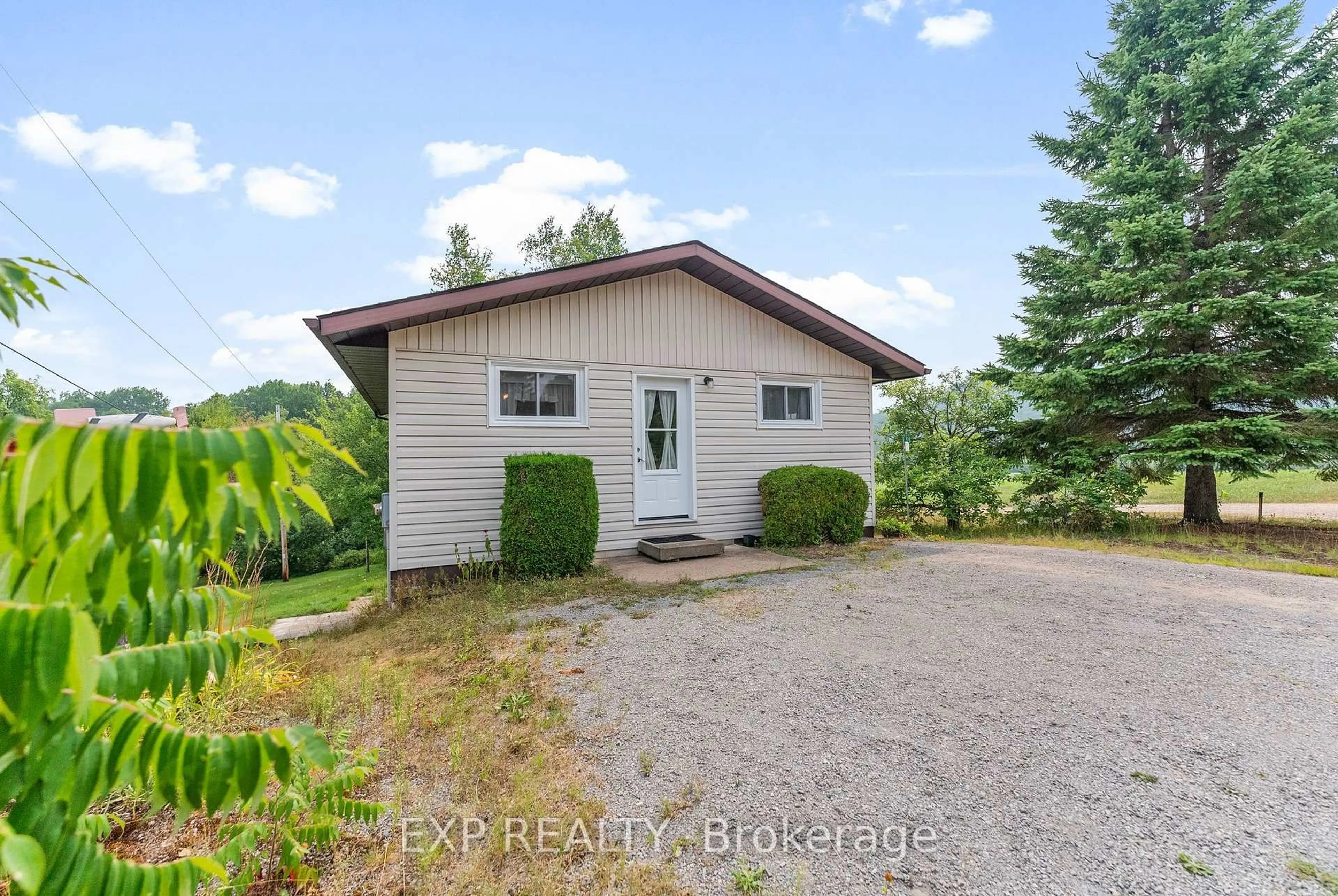 Unknown for 328 Horseshoe Lane, Barry's Bay Ontario K0J 1B0