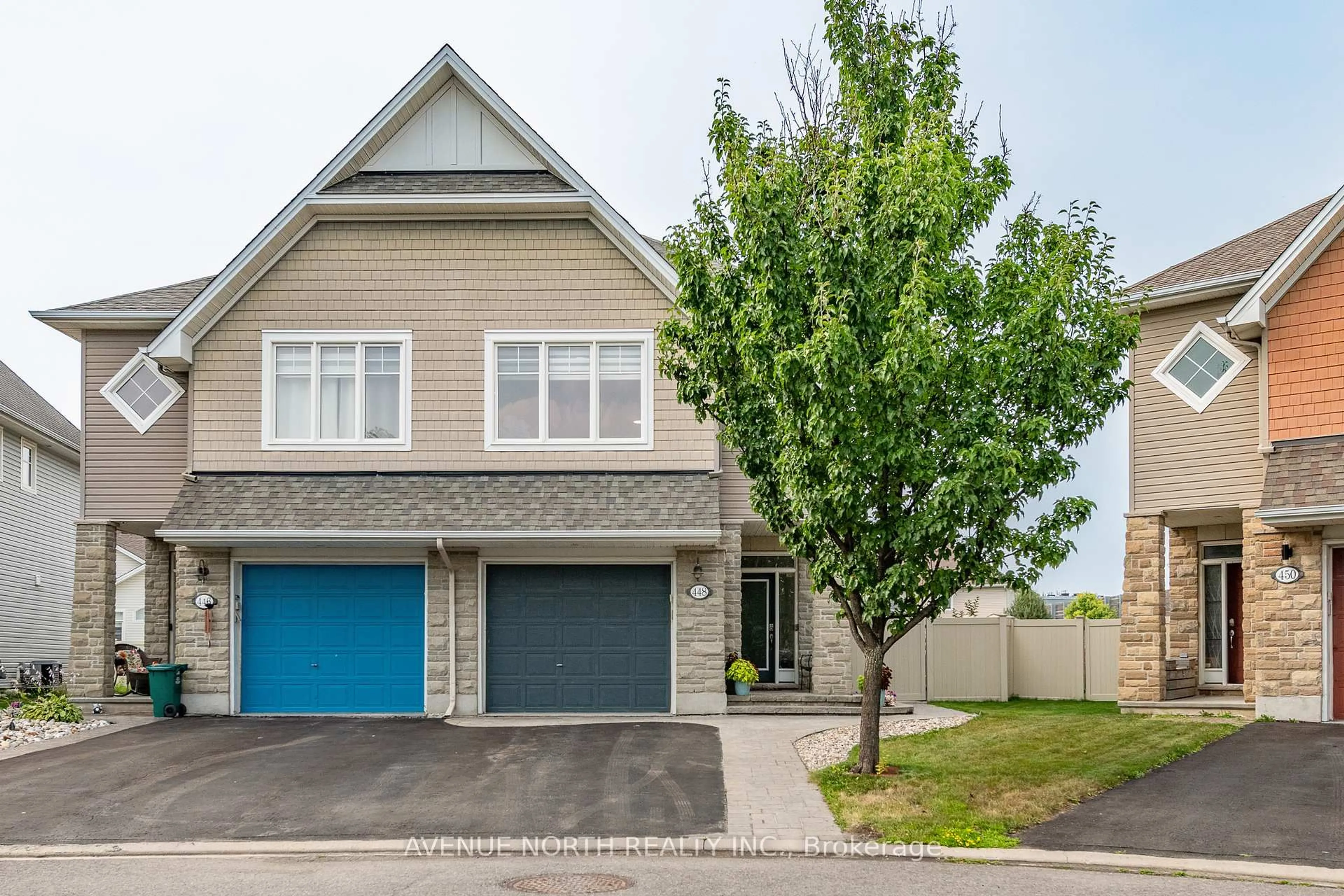 Home with vinyl exterior material, street for 448 Rochefort Circ, Ottawa Ontario K4A 0M9