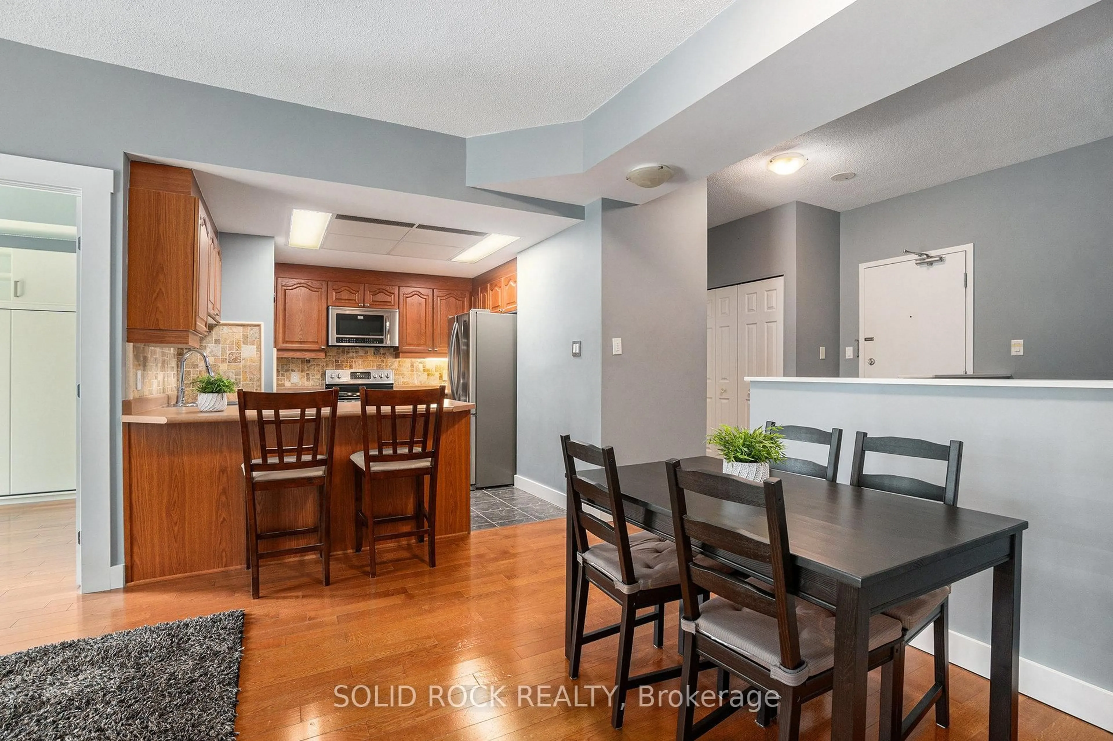 Open concept kitchen, unknown for 134 York St #202, Ottawa Ontario K1N 1K8