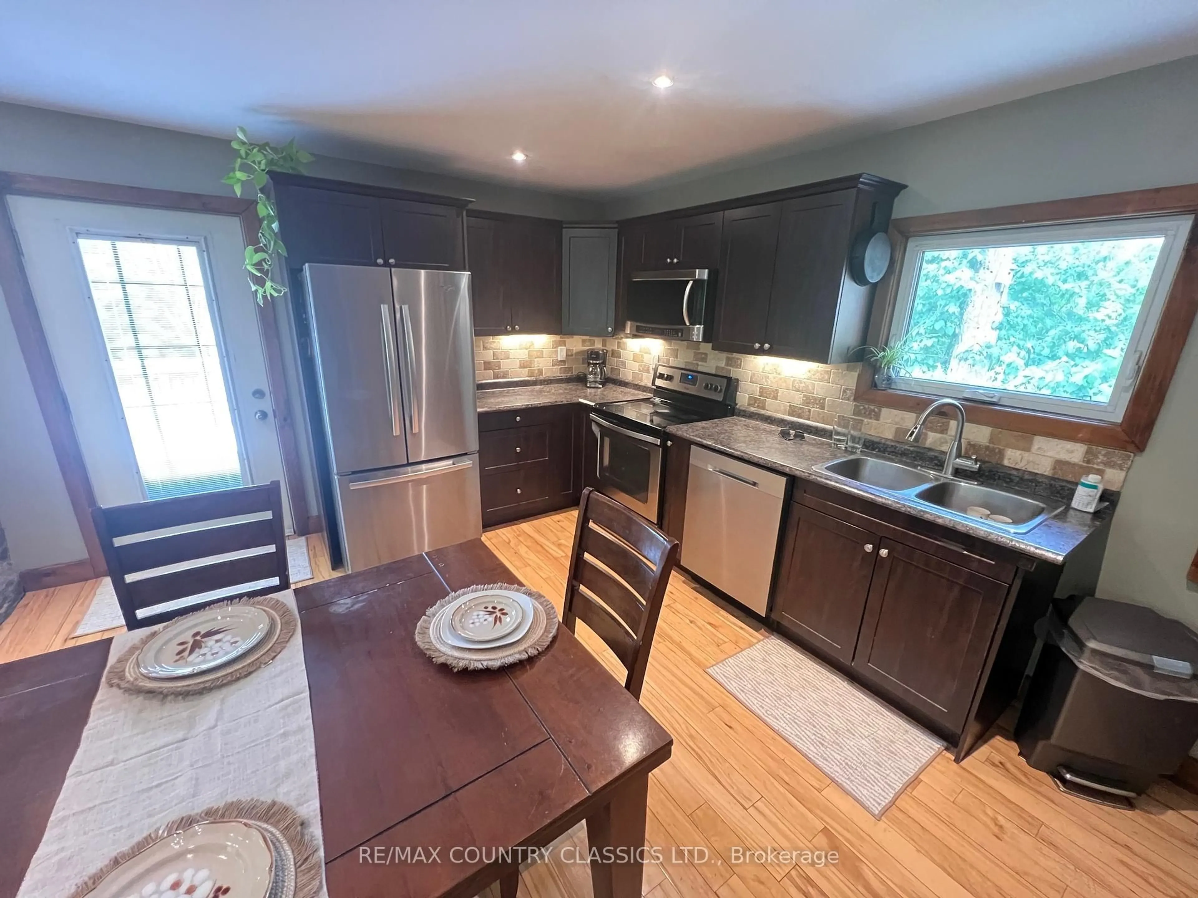 Open concept kitchen, unknown for 86 Scriven Rd, Otonabee-South Monaghan Ontario K0L 1B0