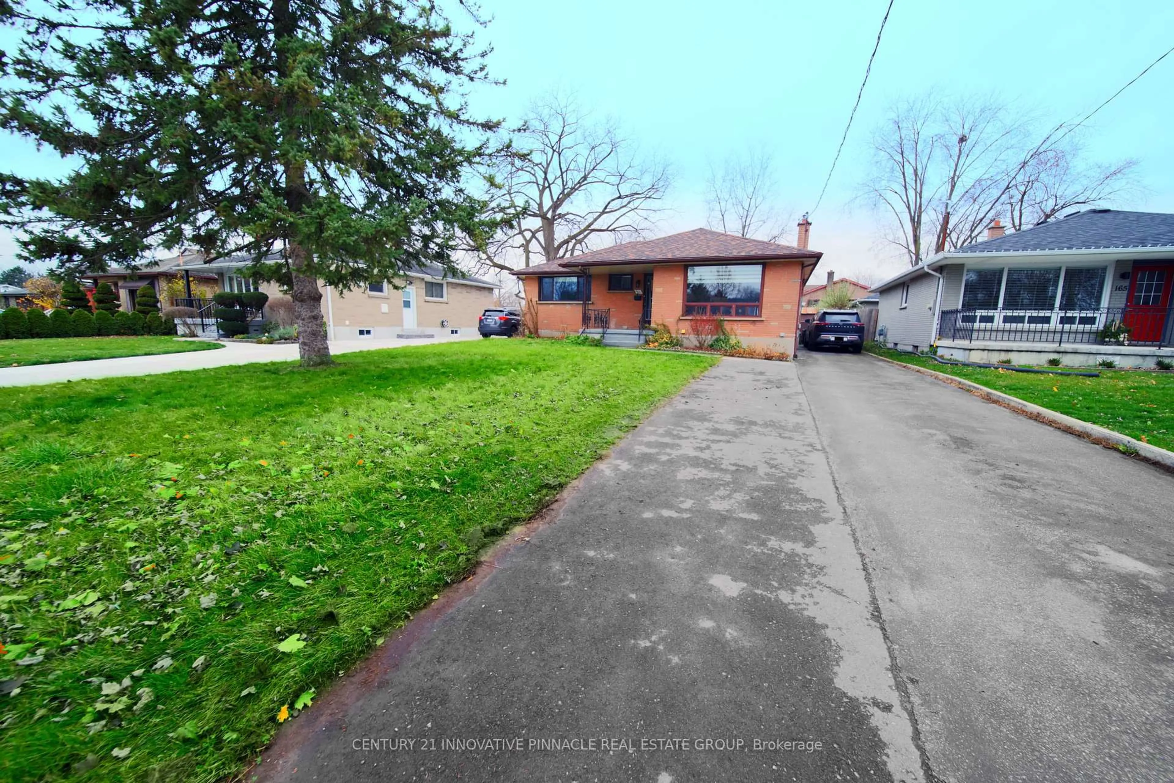 A pic from outside/outdoor area/front of a property/back of a property/a pic from drone, street for 163 Atkinson Blvd, London East Ontario N5W 4Z3