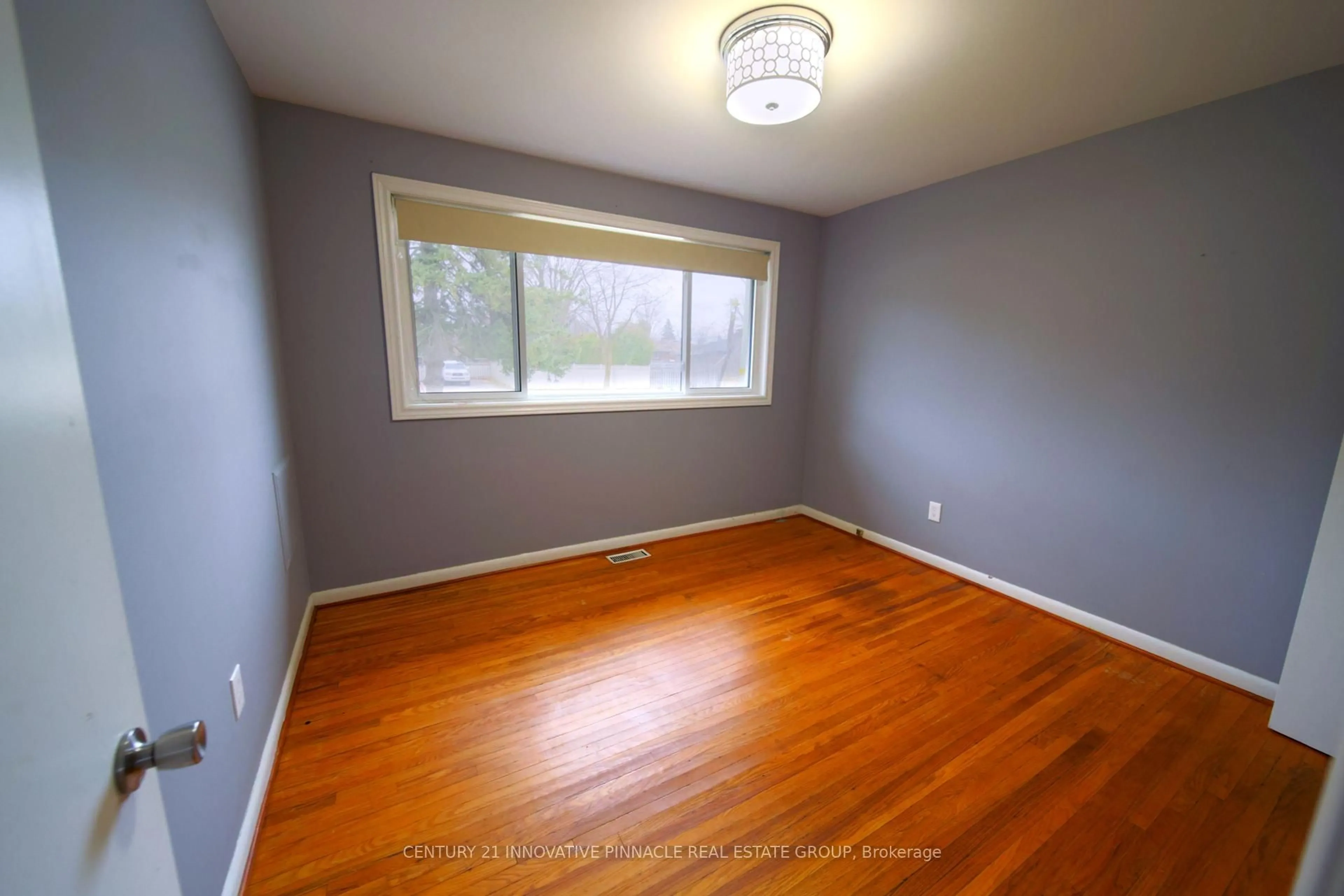 A pic of a room for 163 Atkinson Blvd, London East Ontario N5W 4Z3
