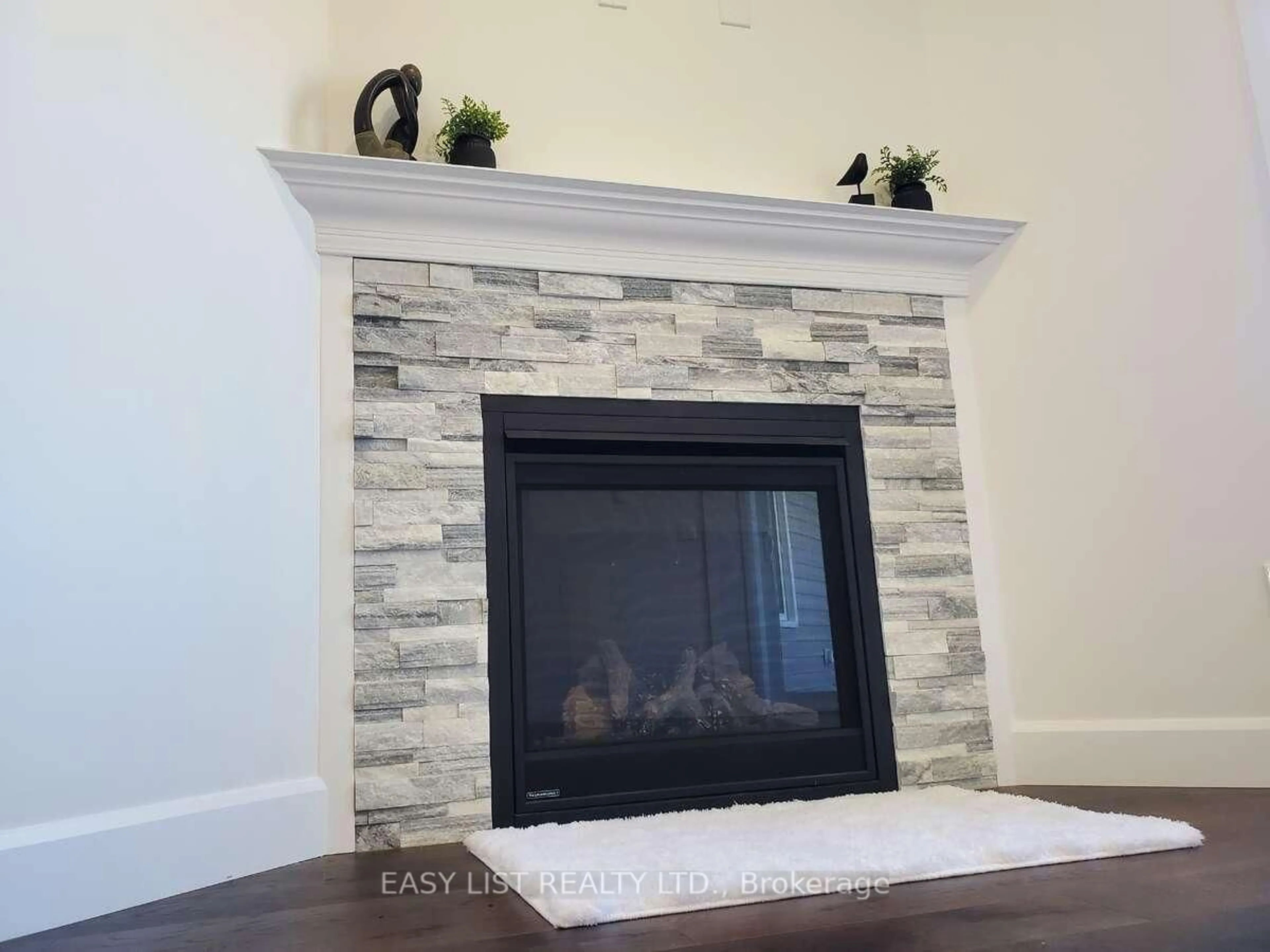 A pic of a room for 153 Wilmer Ave, Gananoque Ontario K7G 3C3
