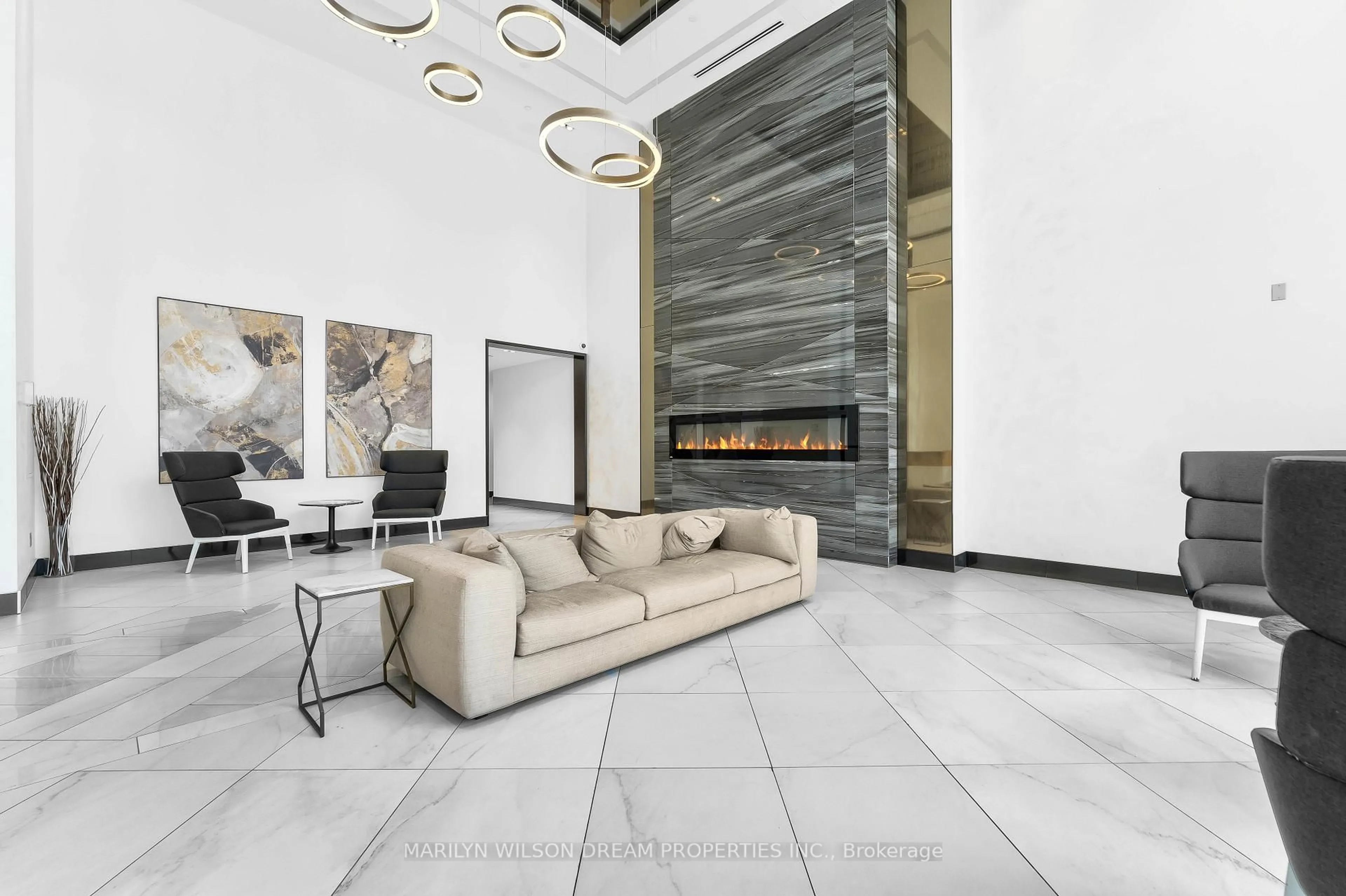 Lobby for 255 Bay St #406, Ottawa Ontario K1R 0C5