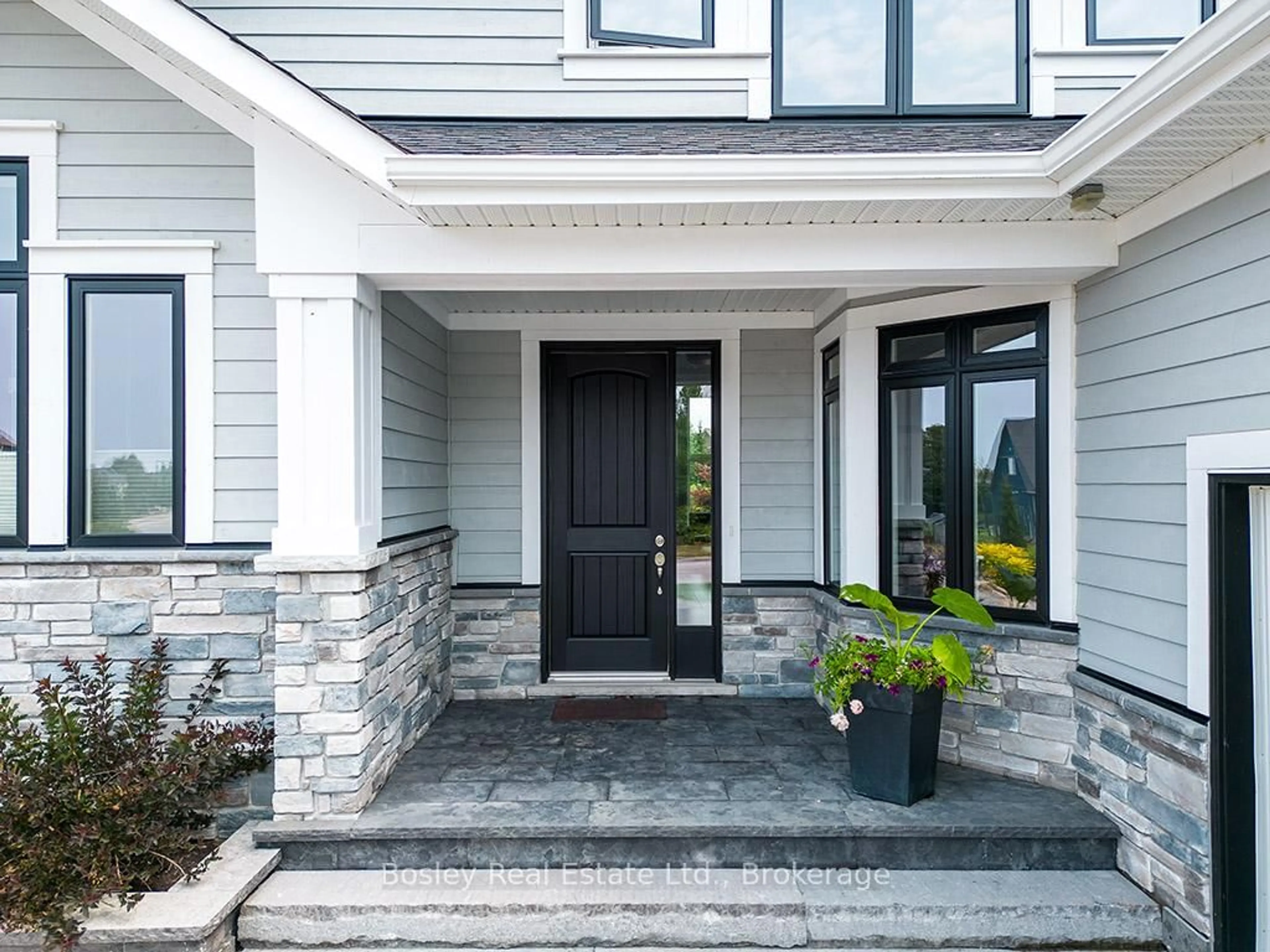 Unknown for 104 Mccallum Crt, Blue Mountains Ontario N0H 2P0