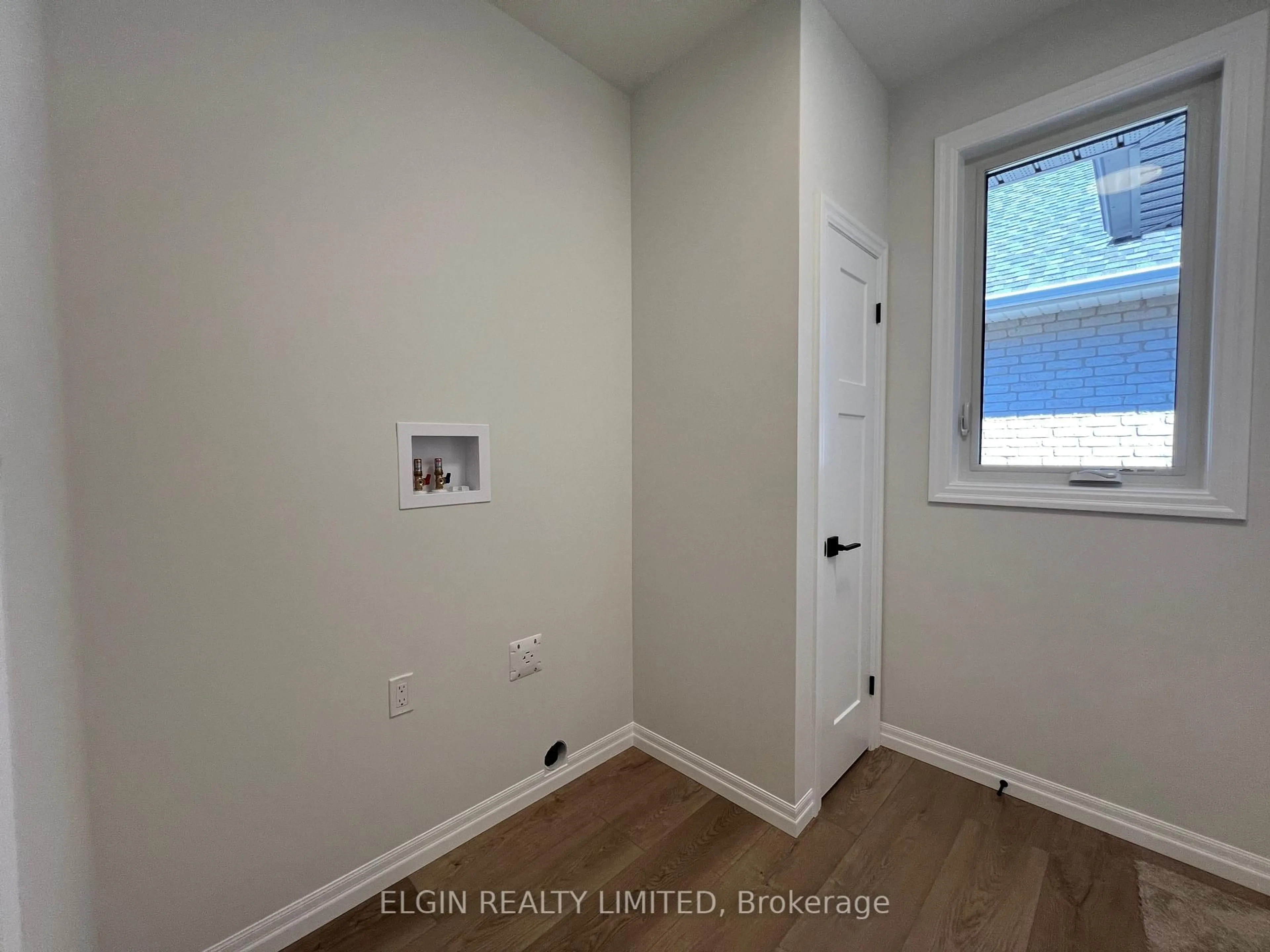 A pic of a room for 47 Hemlock Cres, Aylmer Ontario N5H 0C1