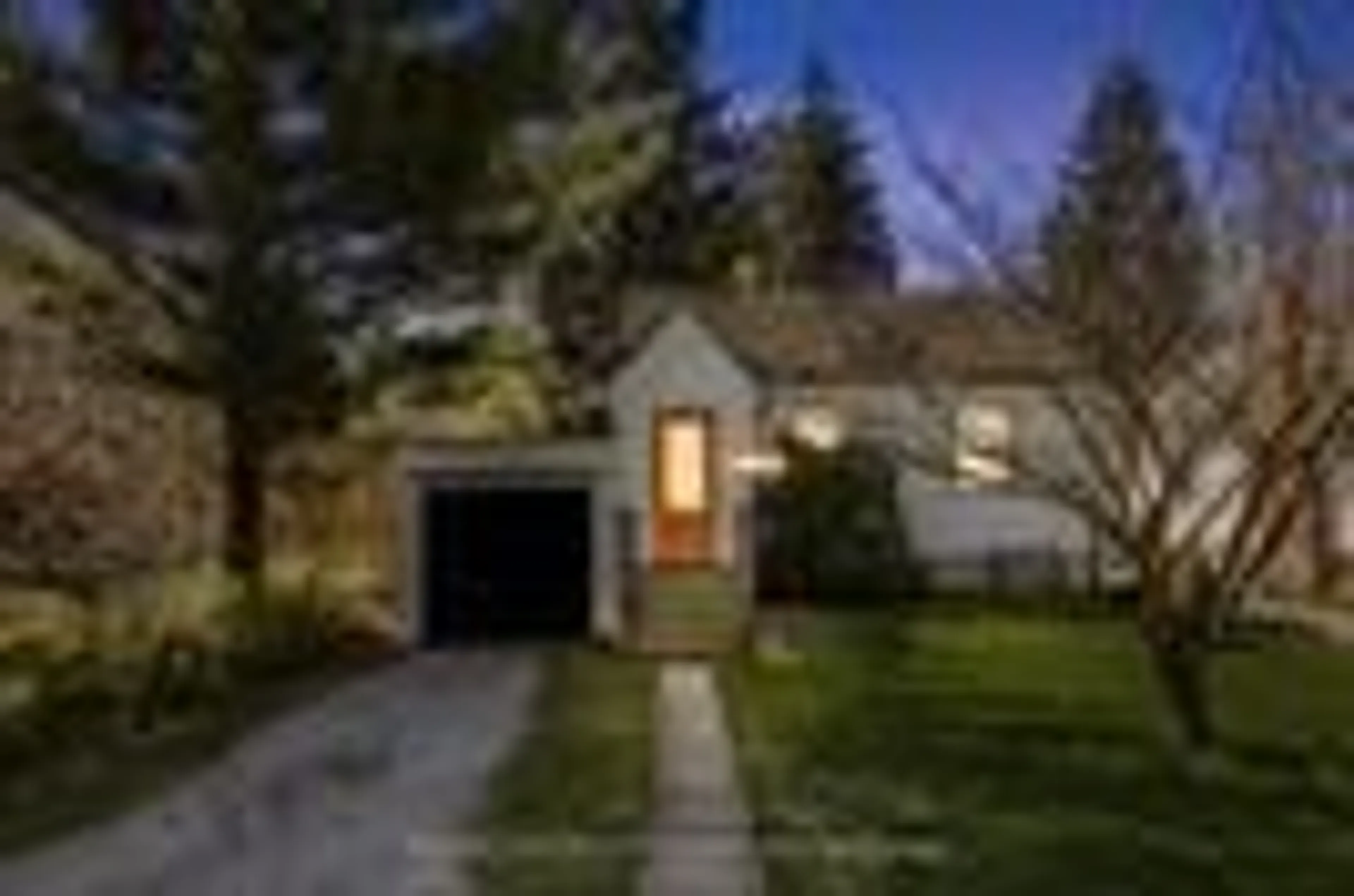 Blurry image for 110 Forward Ave, London North Ontario N6H 1B7