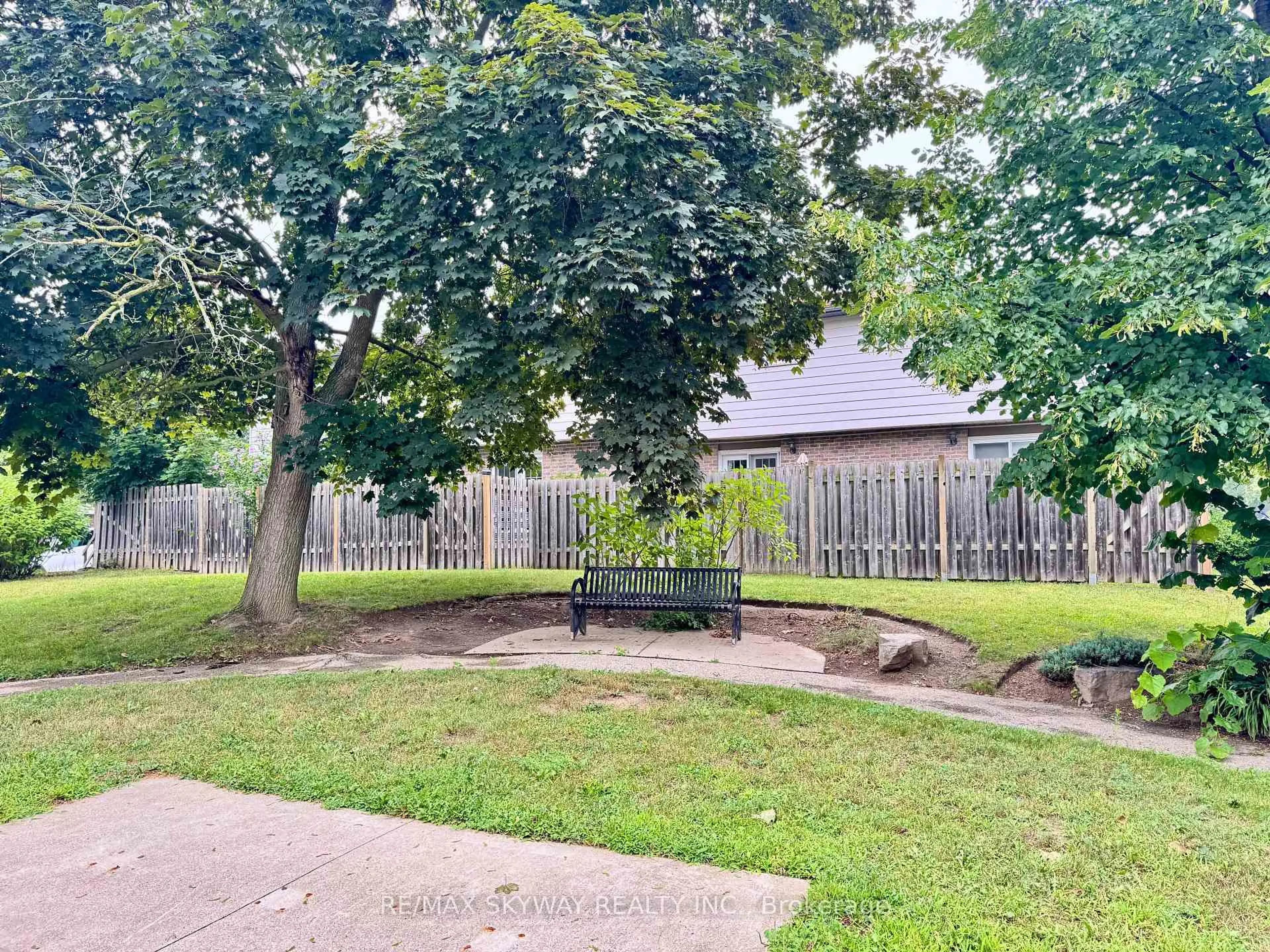 Patio, unknown for 294 Fergus Ave #1, Kitchener Ontario N2A 2H5