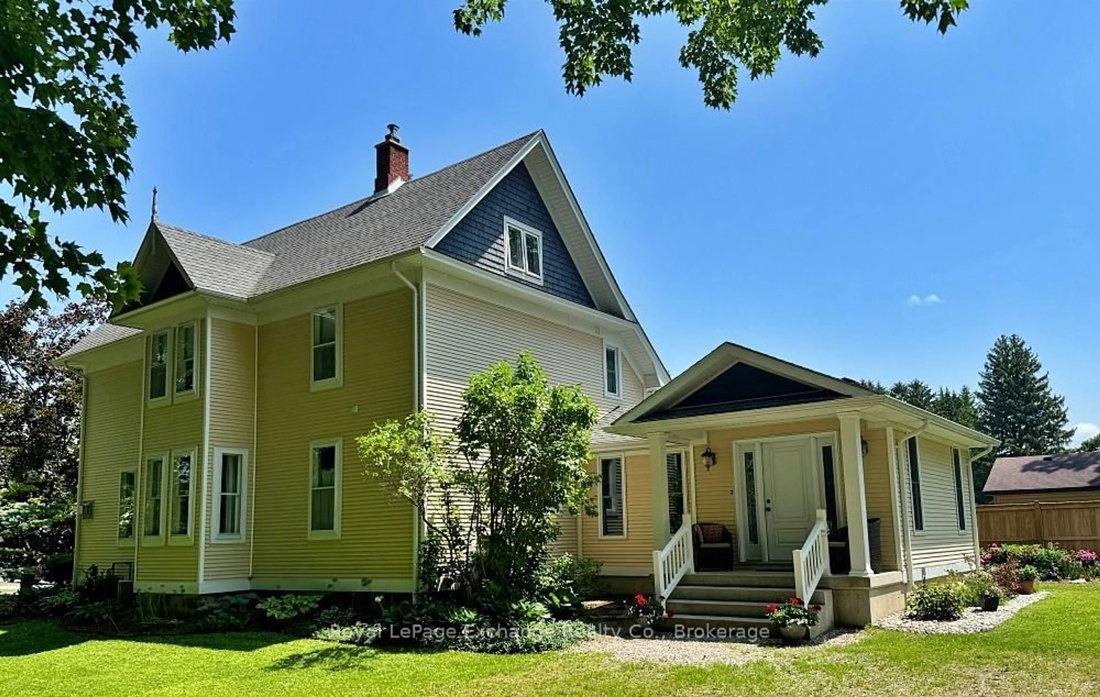 Unknown for 8 Queen St, Huron-Kinloss Ontario N0G 2R0