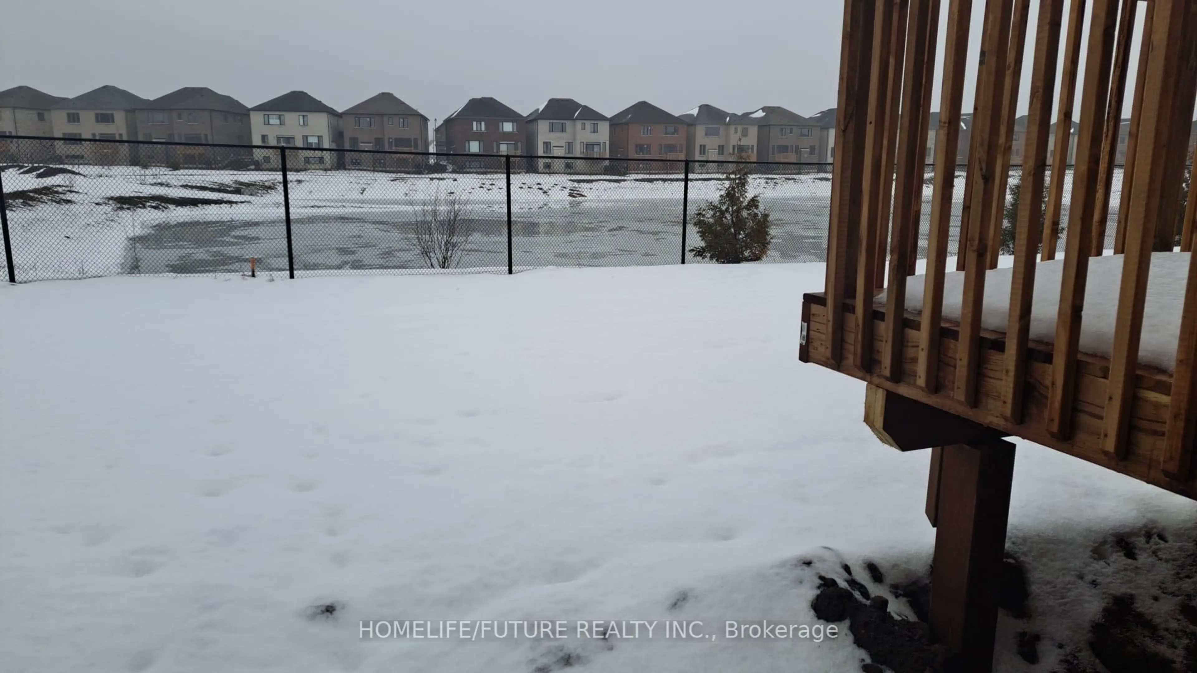 Patio, unknown for 45 Walters St, Kawartha Lakes Ontario K9V 0S2