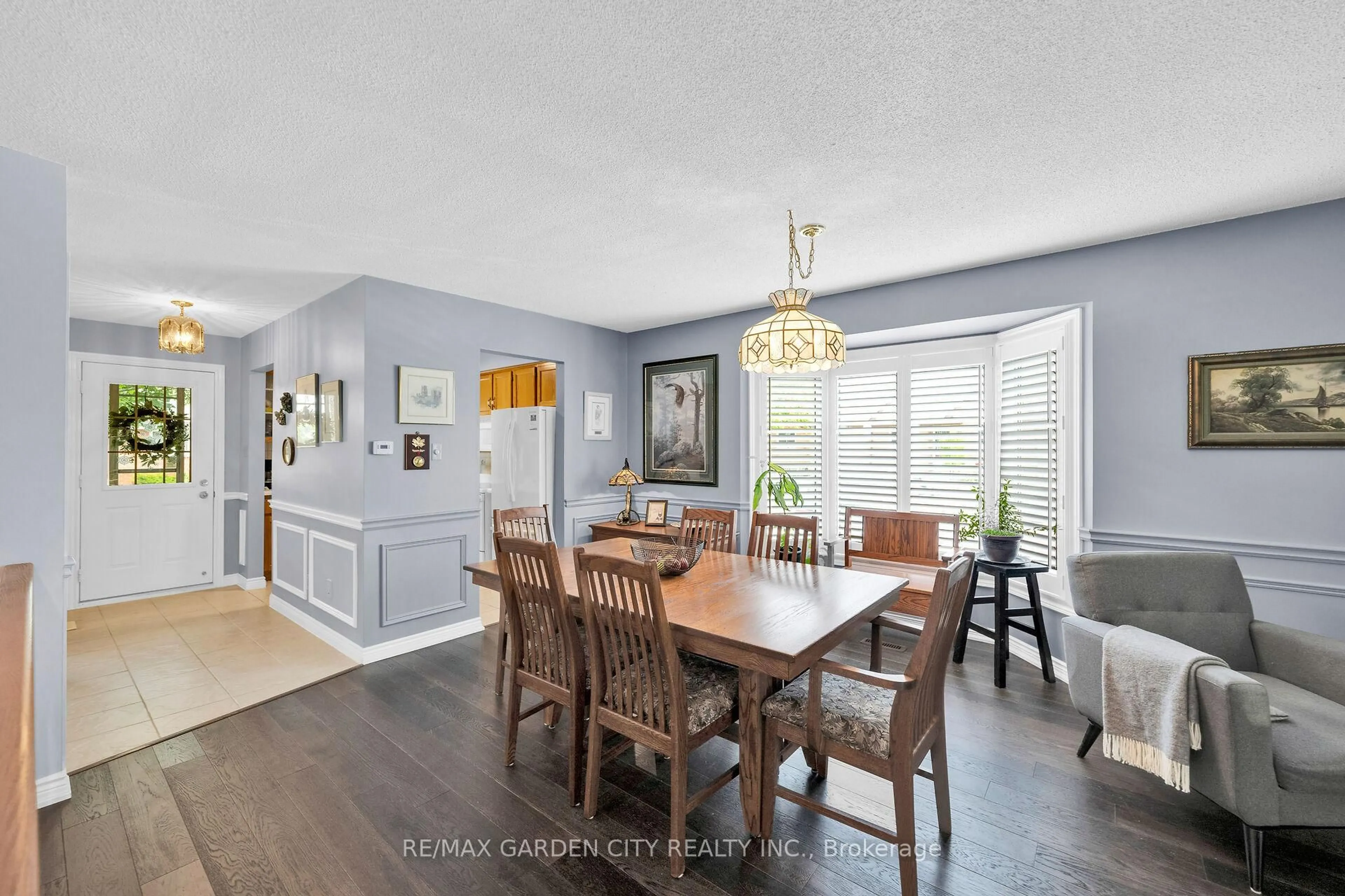 Dining room, unknown for 10 Wentworth Dr, Grimsby Ontario L3M 5G3