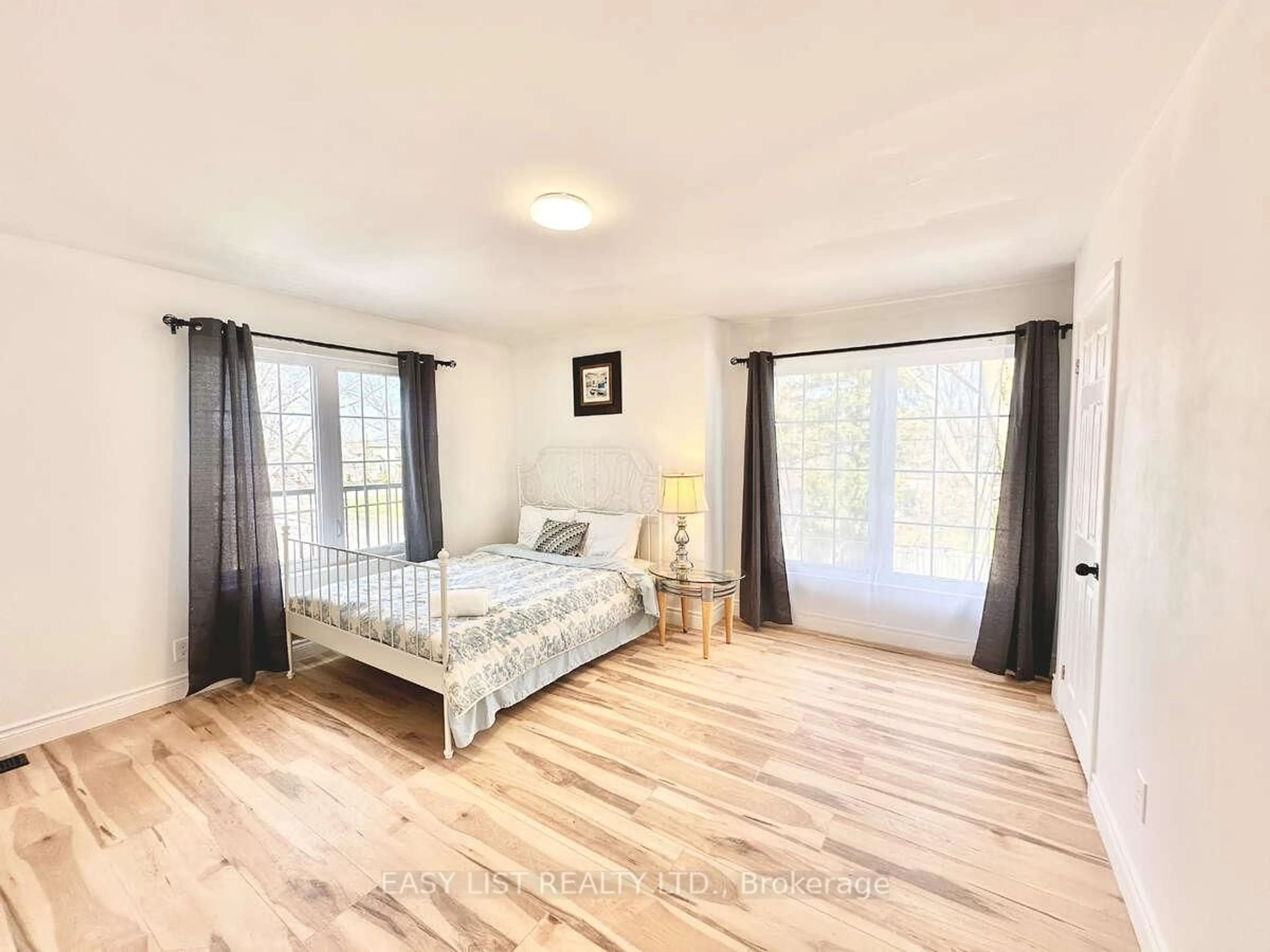 A pic of a room for 664 King St, Port Colborne Ontario L3K 4H8