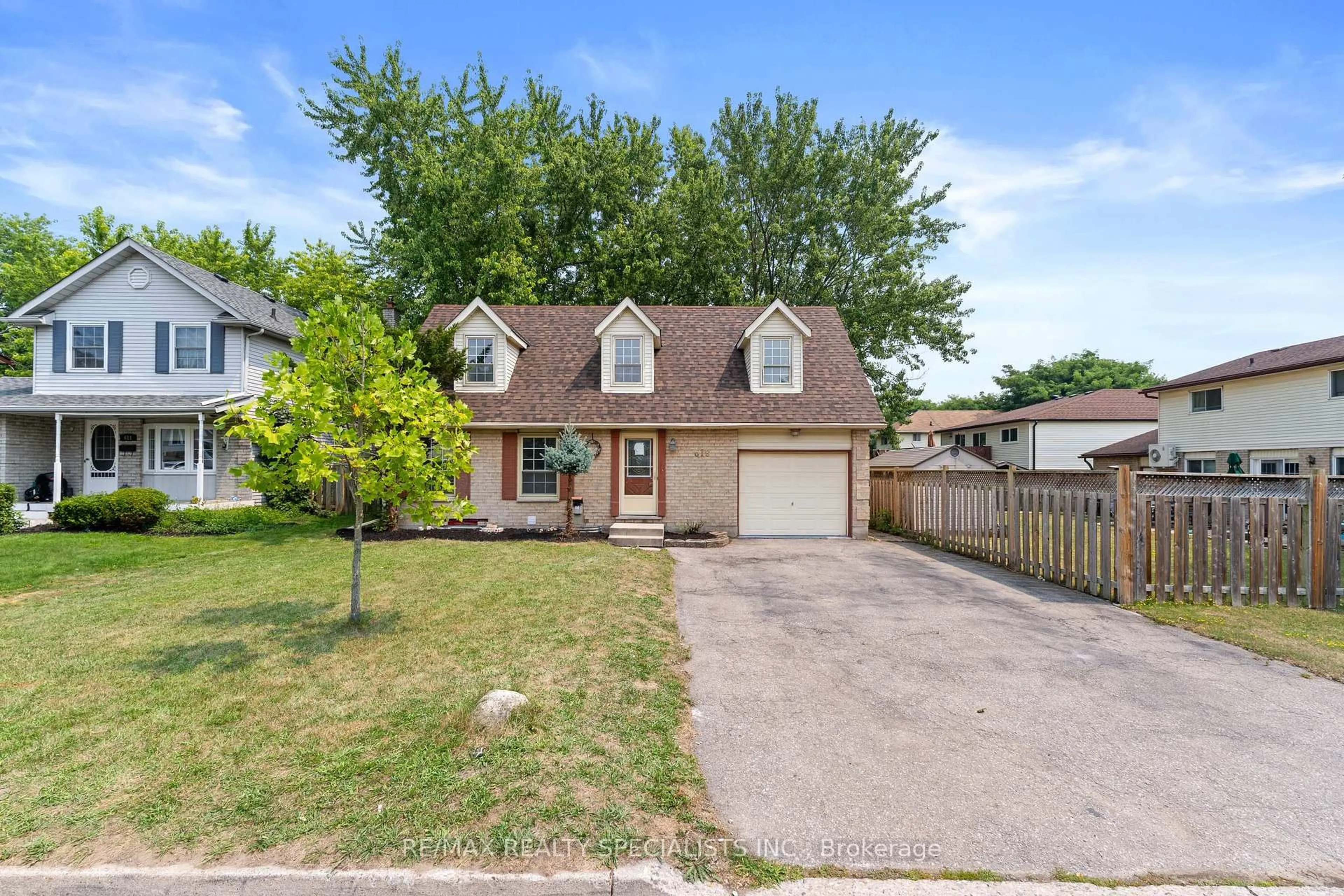 Unknown for 619 Preston Pkwy, Cambridge Ontario N3H 5J9