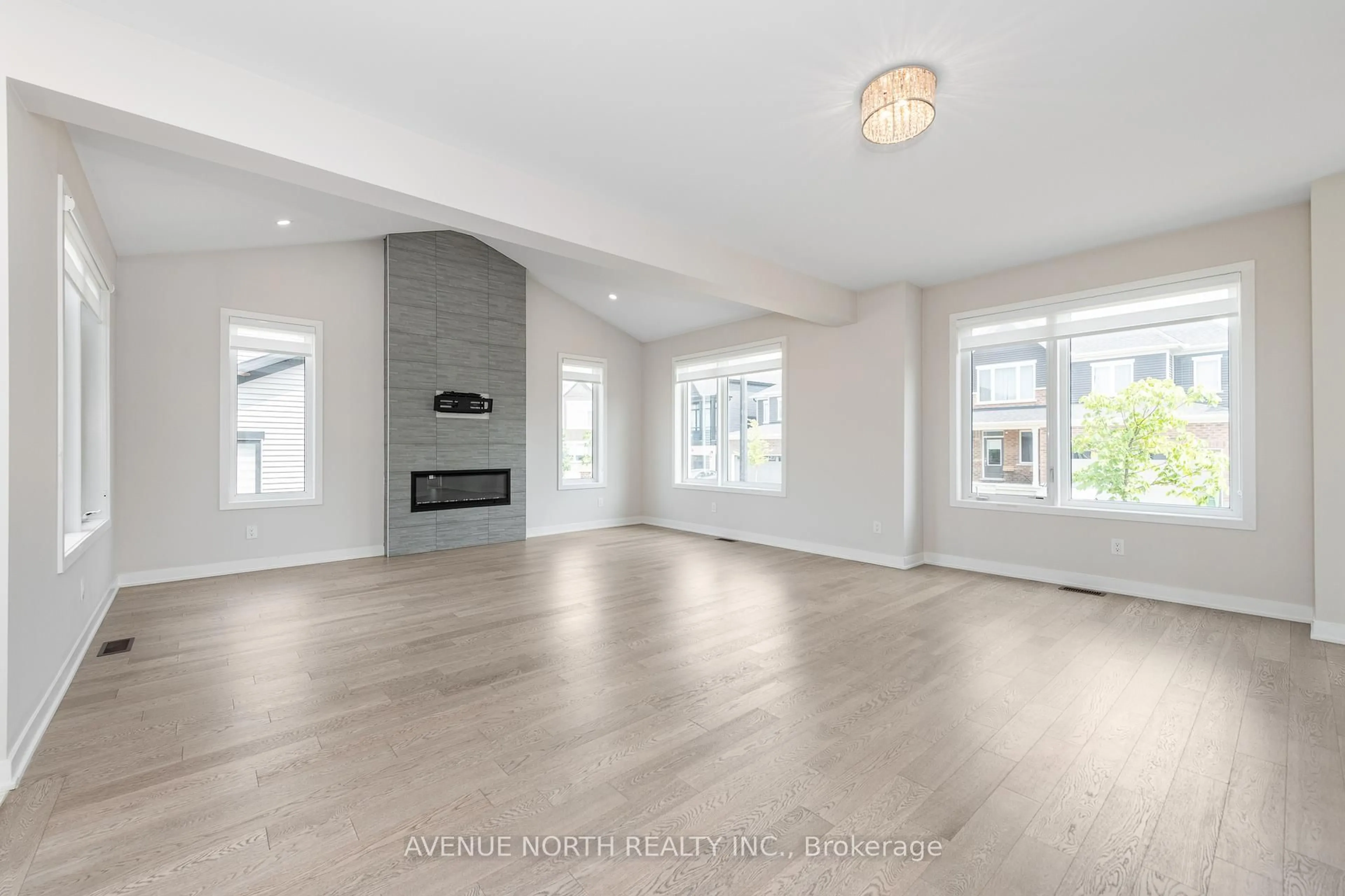 Unknown for 161 Rugosa St, Ottawa Ontario K2J 6X4