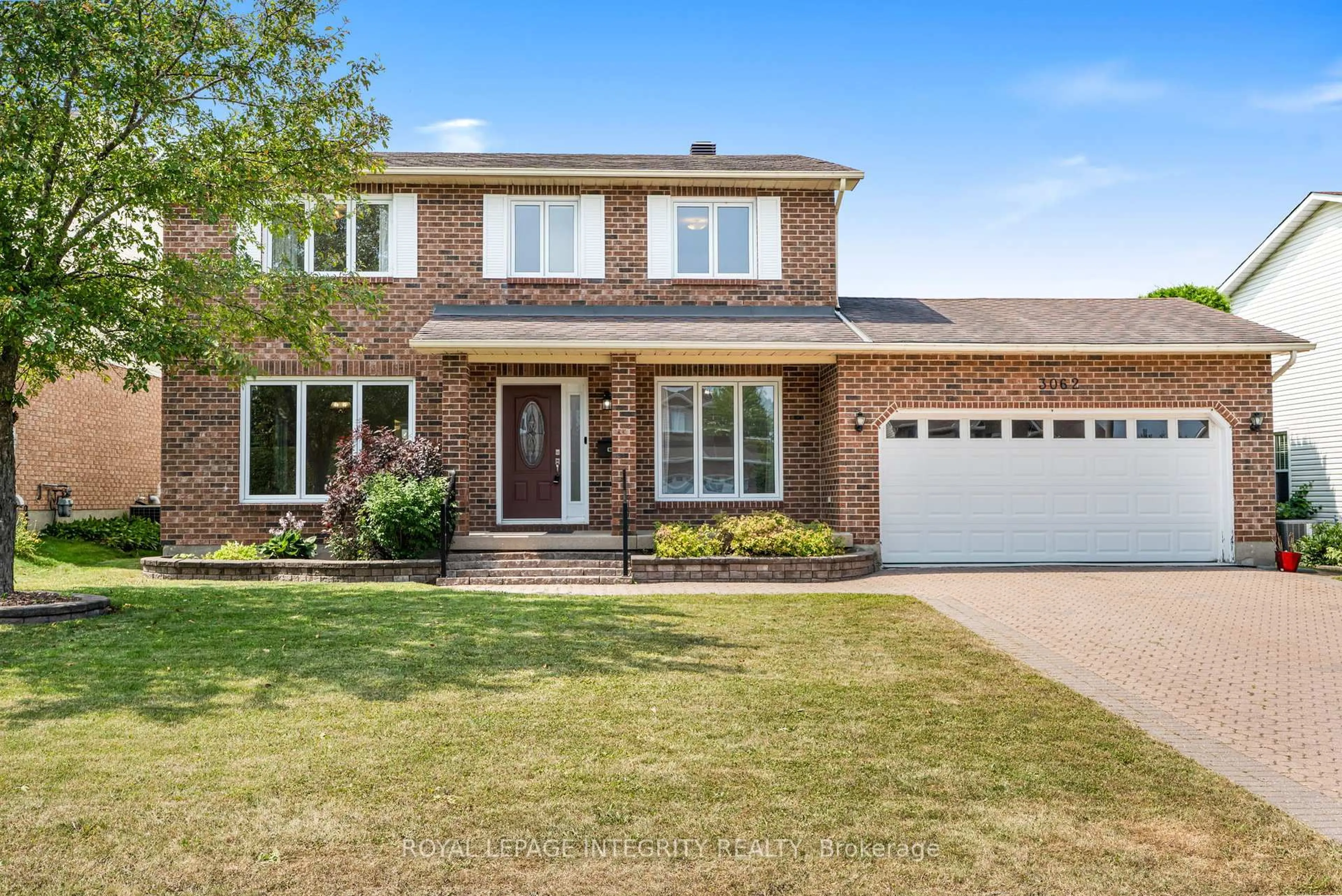 Home with brick exterior material, street for 3062 Lemay Circ, Clarence-Rockland Ontario K4K 1A7