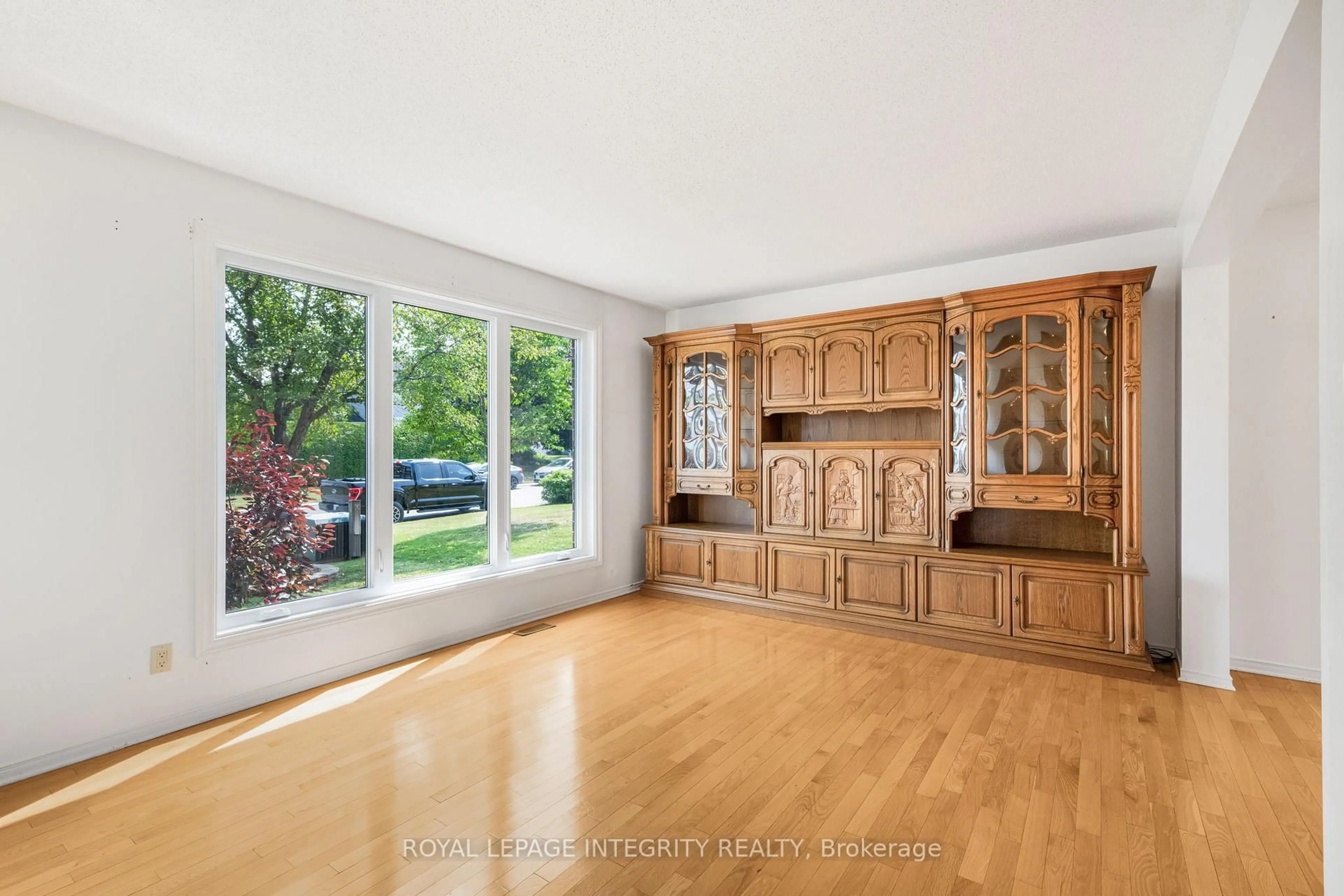 Unknown for 3062 Lemay Circ, Clarence-Rockland Ontario K4K 1A7