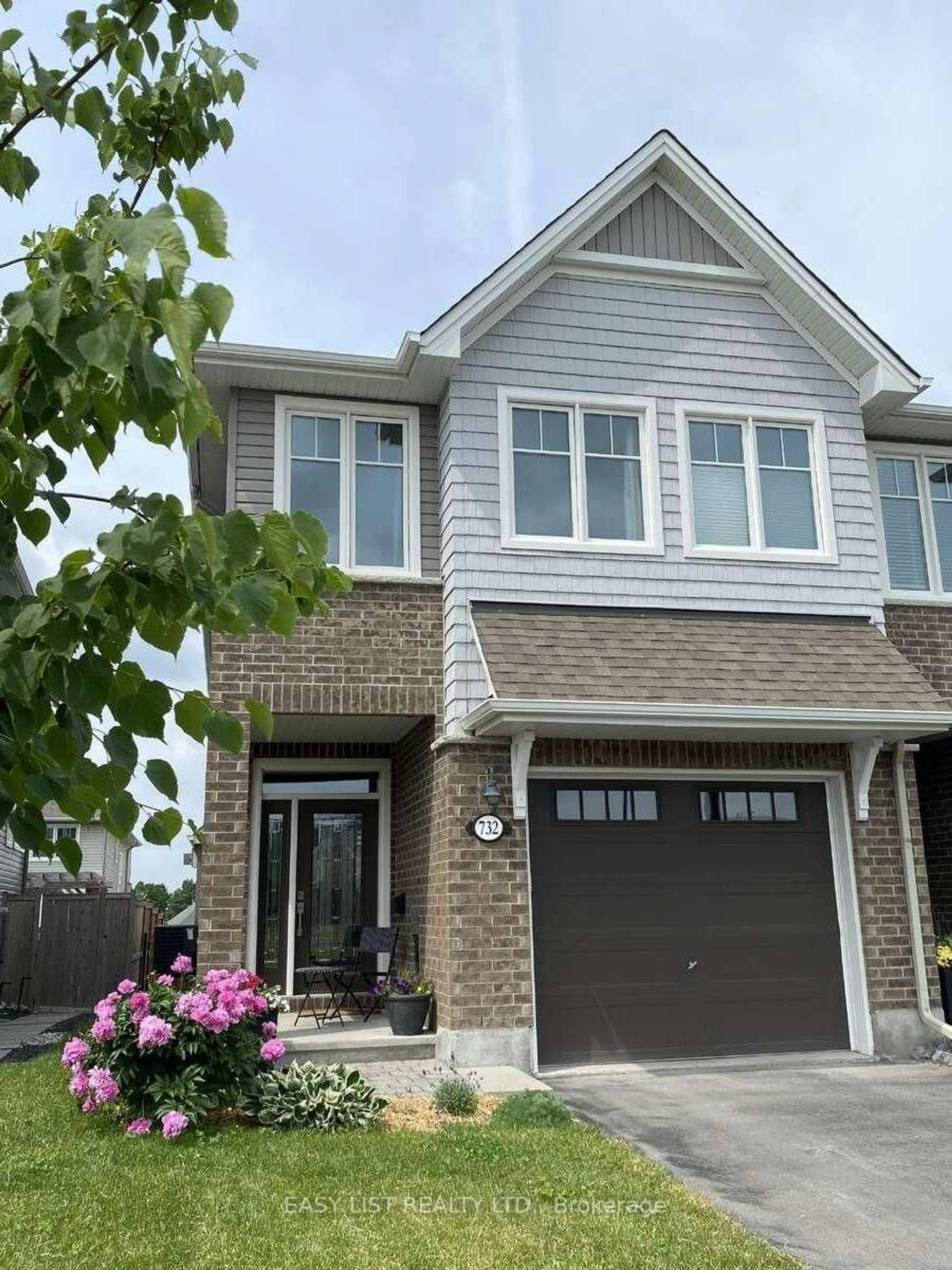 Home with brick exterior material, street for 732 Cap Diamant Way, Orleans Ontario K4A 1J9
