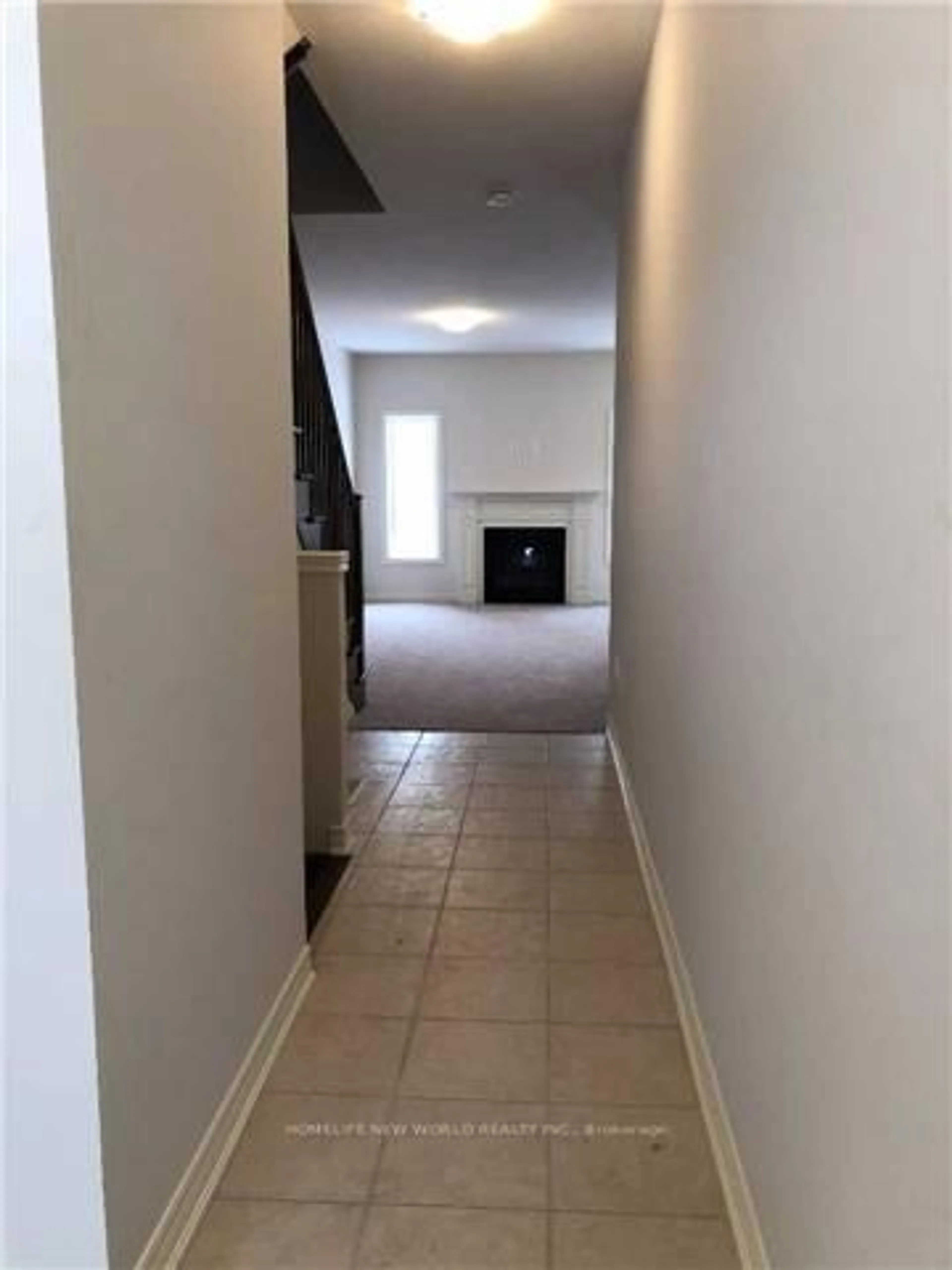 A pic of a room for 79 Sonoma Valley Cres, Hamilton Ontario L9B 0J3