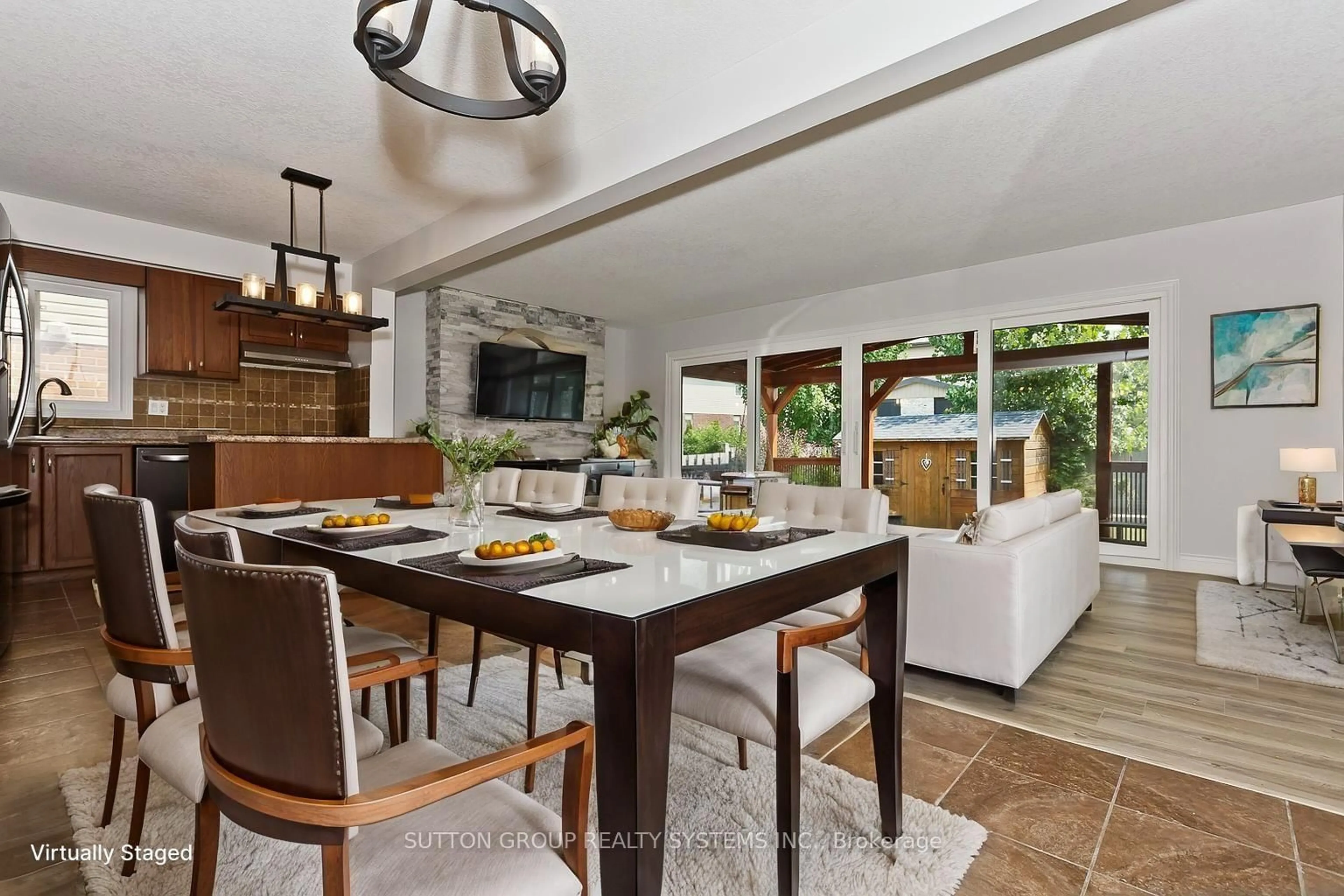 Open concept kitchen, ceramic/tile floor for 191 Mcguiness Dr, Brant Ontario N3T 0B5