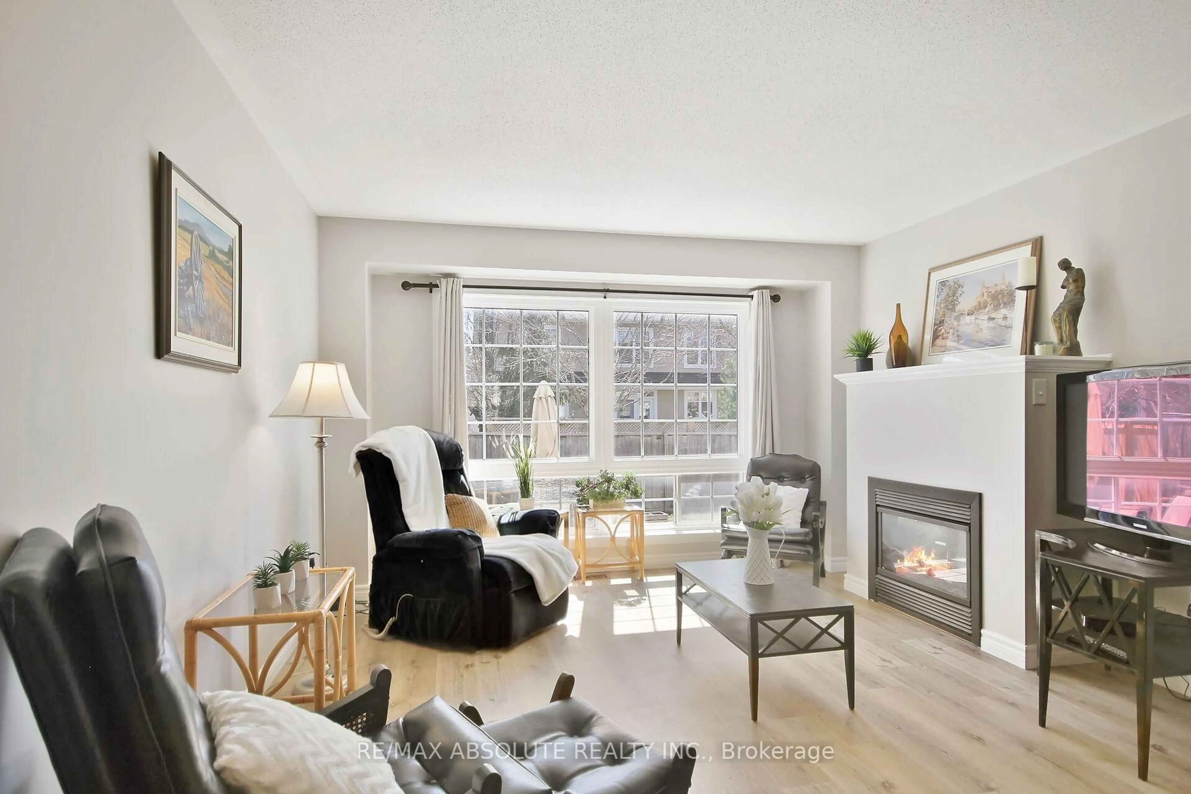 Living room with furniture, unknown for 313 SILBRASS Private, Ottawa Ontario K2J 5M5