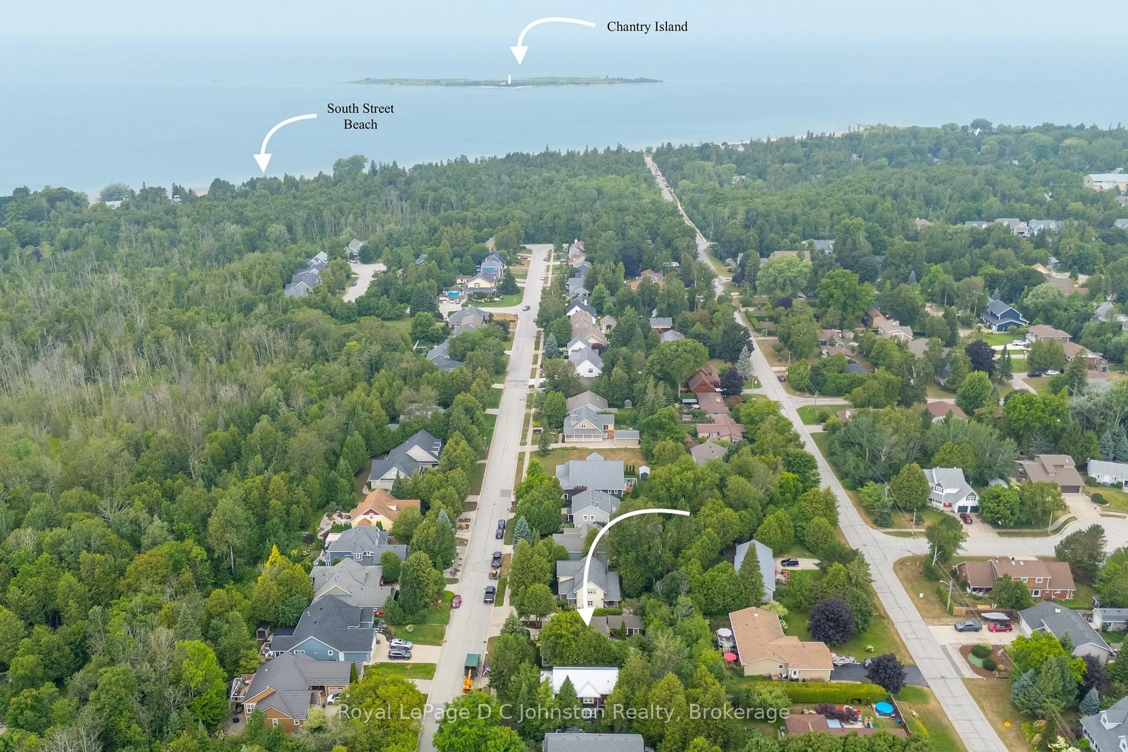 A pic from outside/outdoor area/front of a property/back of a property/a pic from drone, water/lake/river/ocean view for 240 Summerhill Rd, Saugeen Shores Ontario N0H 2L0