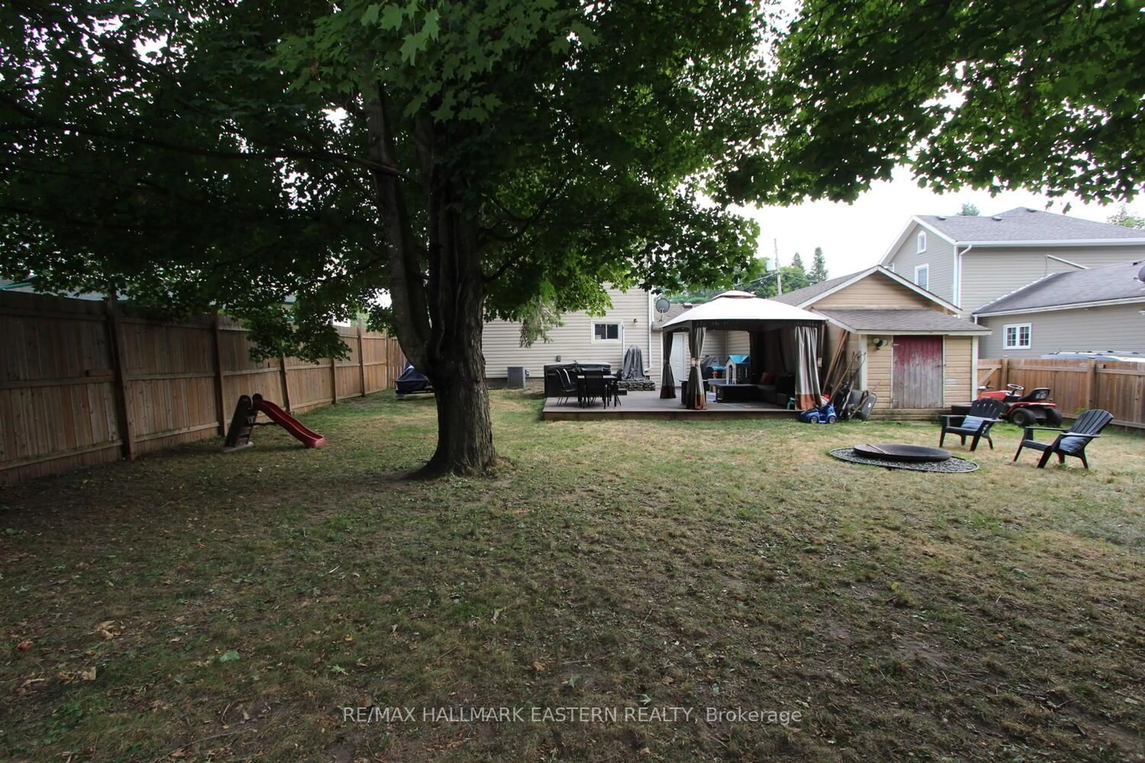 A pic from outside/outdoor area/front of a property/back of a property/a pic from drone, street for 4 King St, Havelock-Belmont-Methuen Ontario K0L 1Z0
