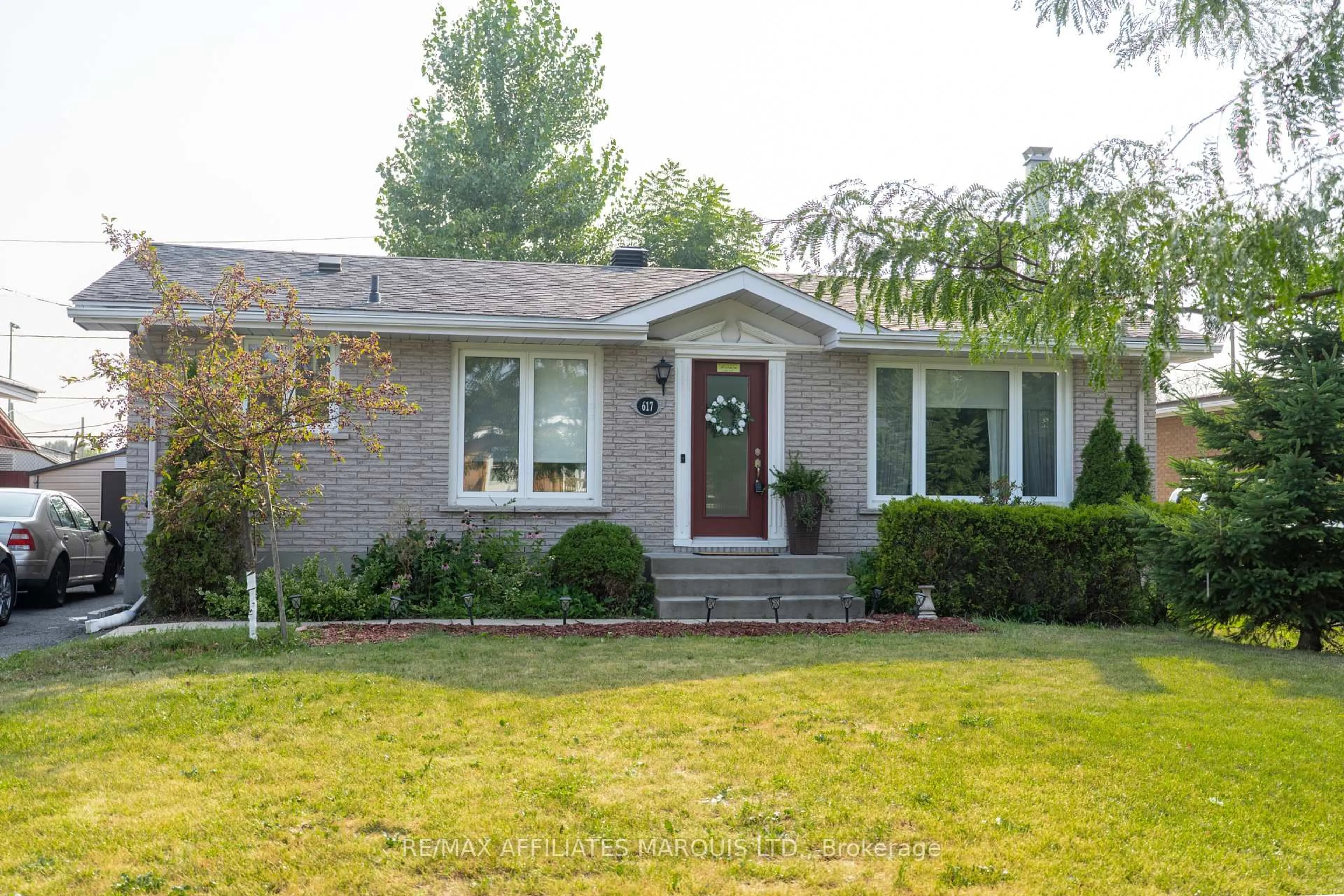 Home with brick exterior material, street for 617 Fraser Ave, Cornwall Ontario K6H 5R2