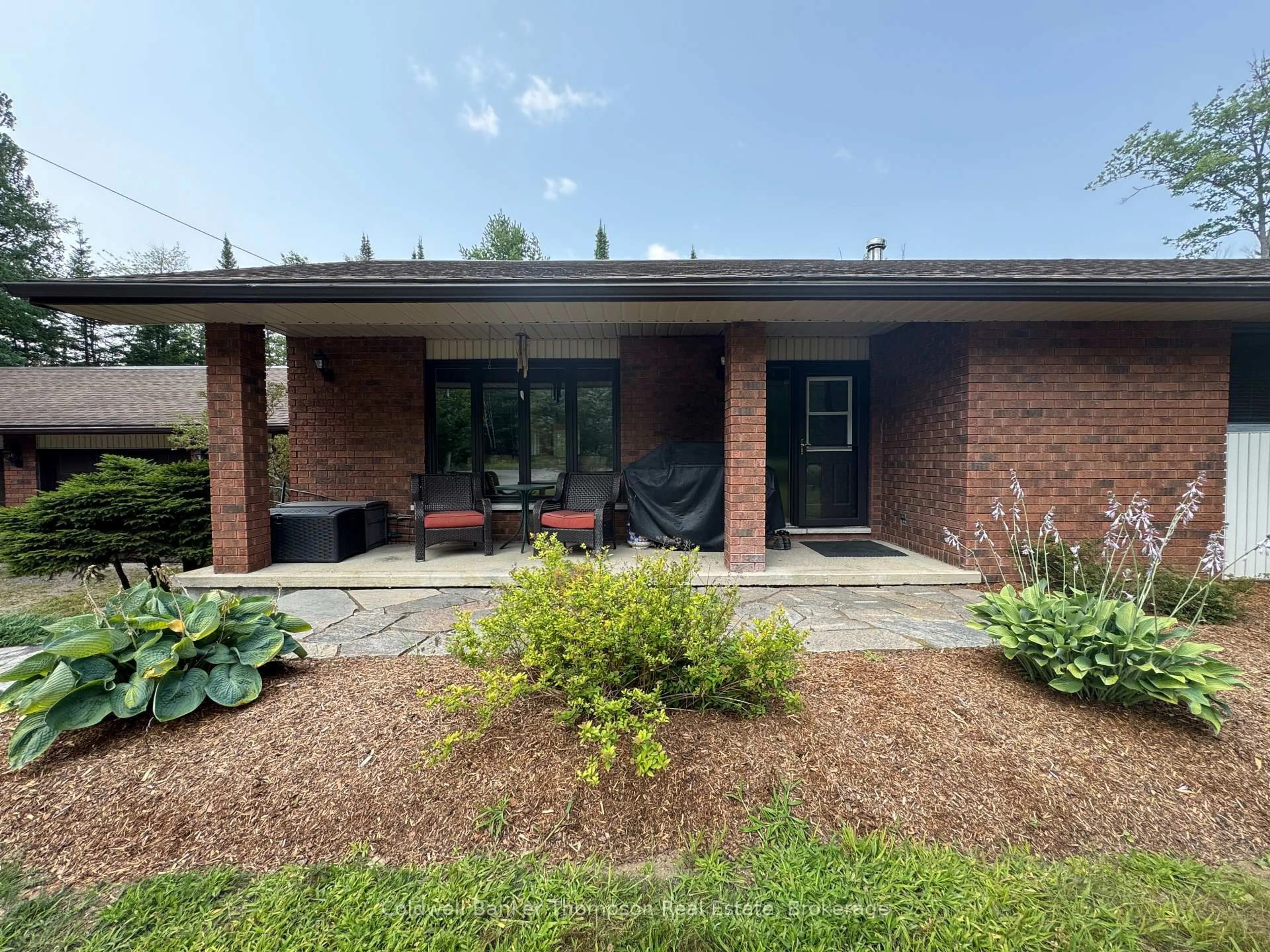 Home with brick exterior material, unknown for 2551 Brunel Rd, Huntsville Ontario P1H 2J3