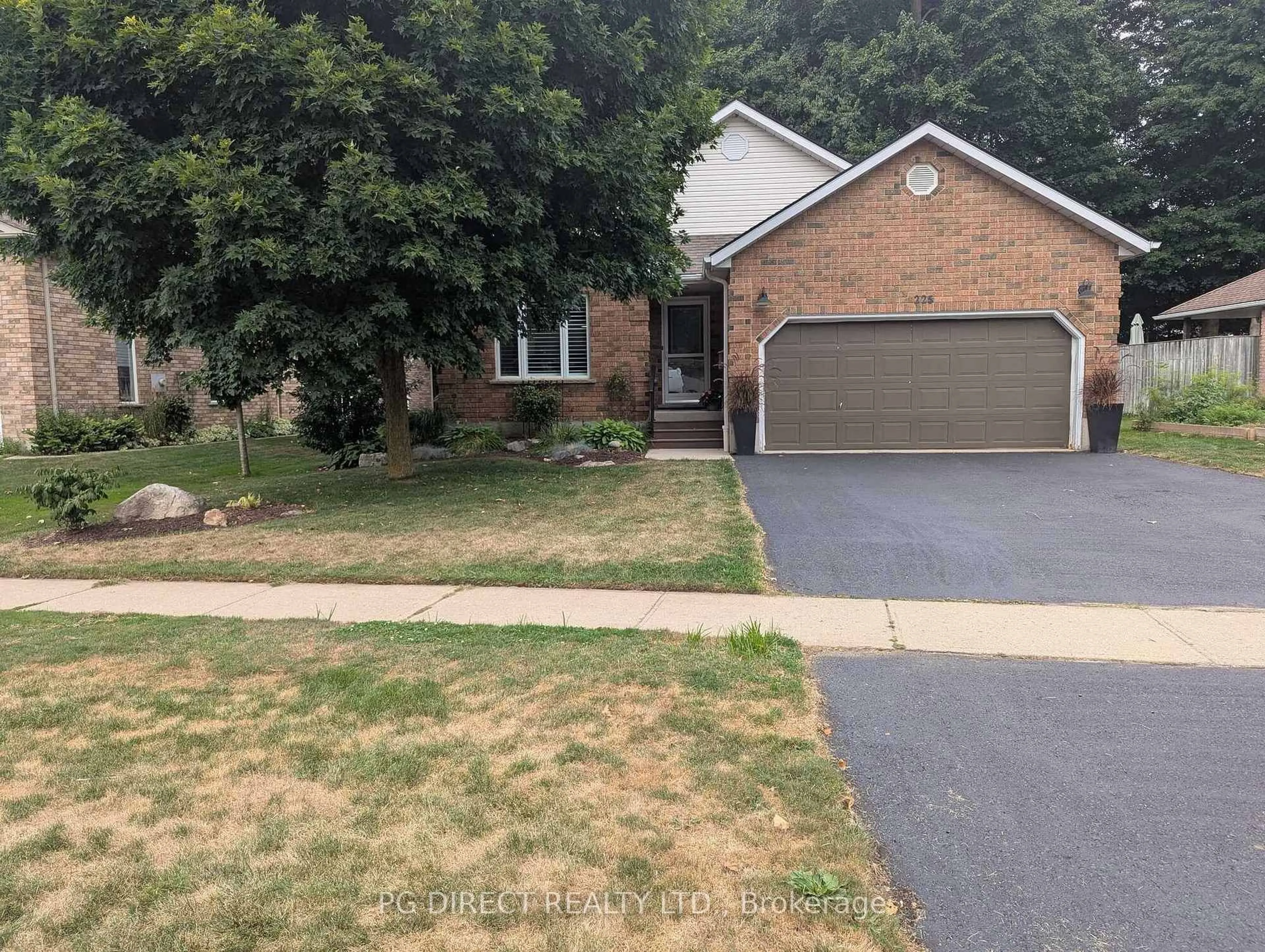 Unknown for 225 Eby Cres, Wilmot Ontario N3A 1Y9