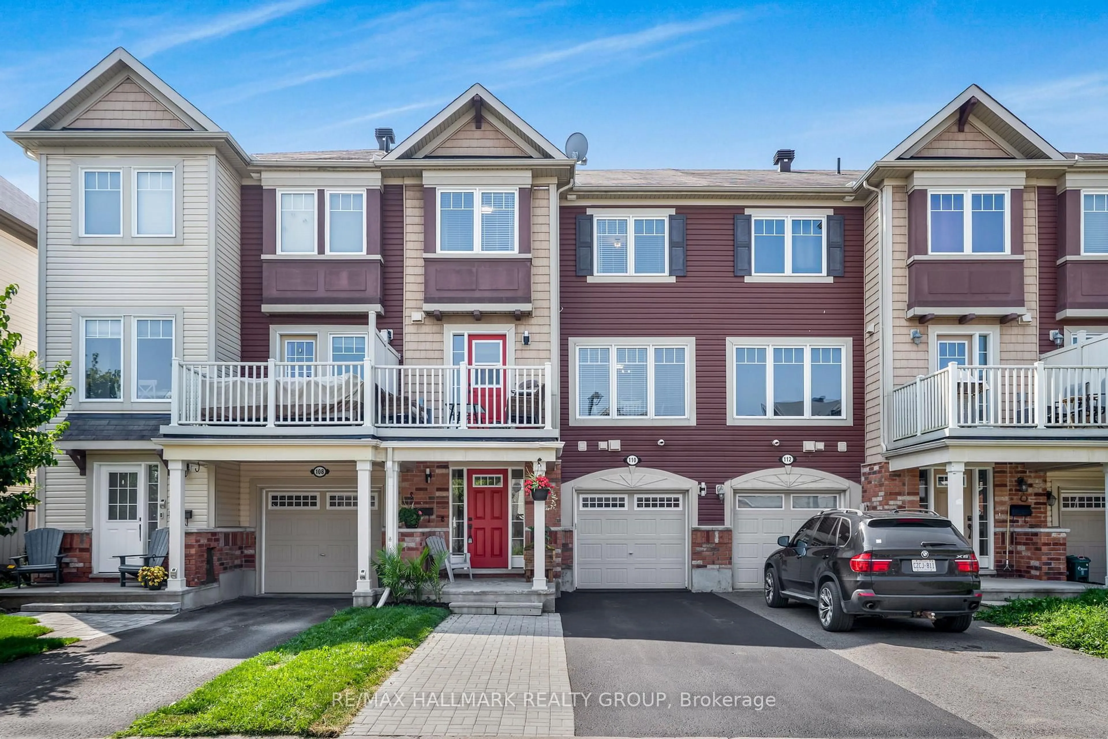 Unknown for 110 Sunshine Cres, Ottawa Ontario K4A 0V3