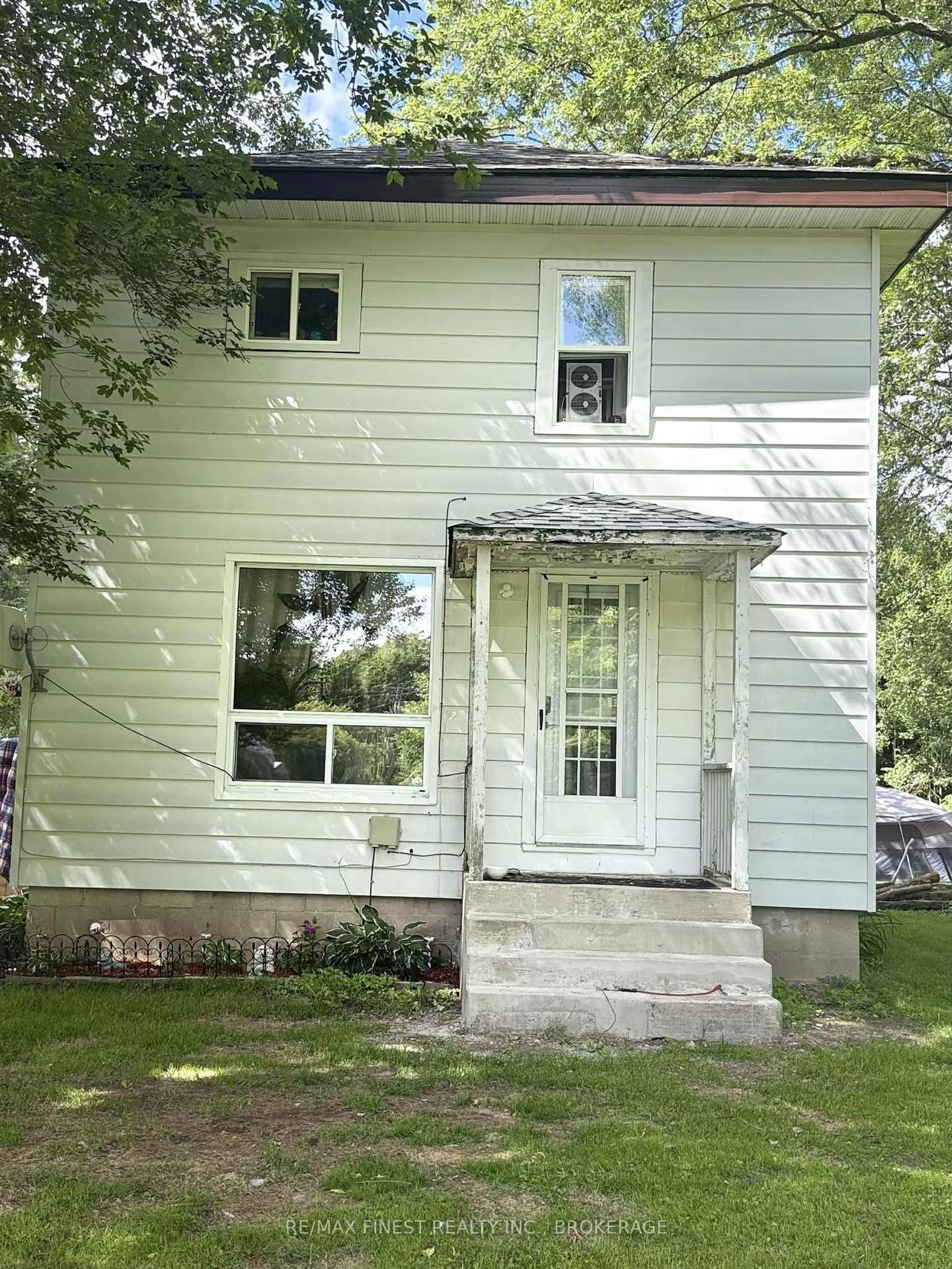 Home with vinyl exterior material, building for 1469 Mountain Grove Rd, Mountain Grove Ontario K0H 2E0