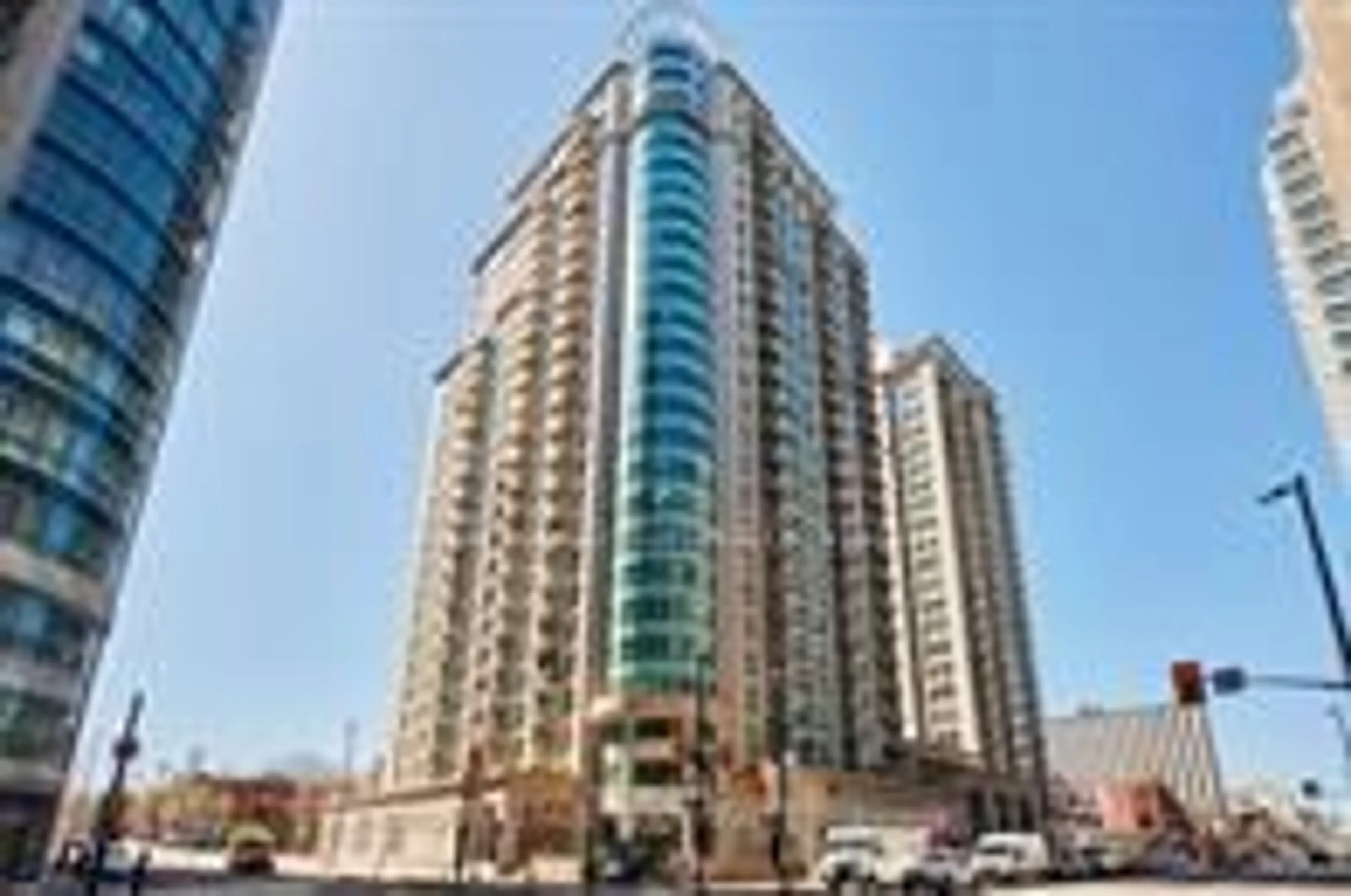 Unknown for 234 Rideau St #1704, Ottawa Ontario K1N 0A9
