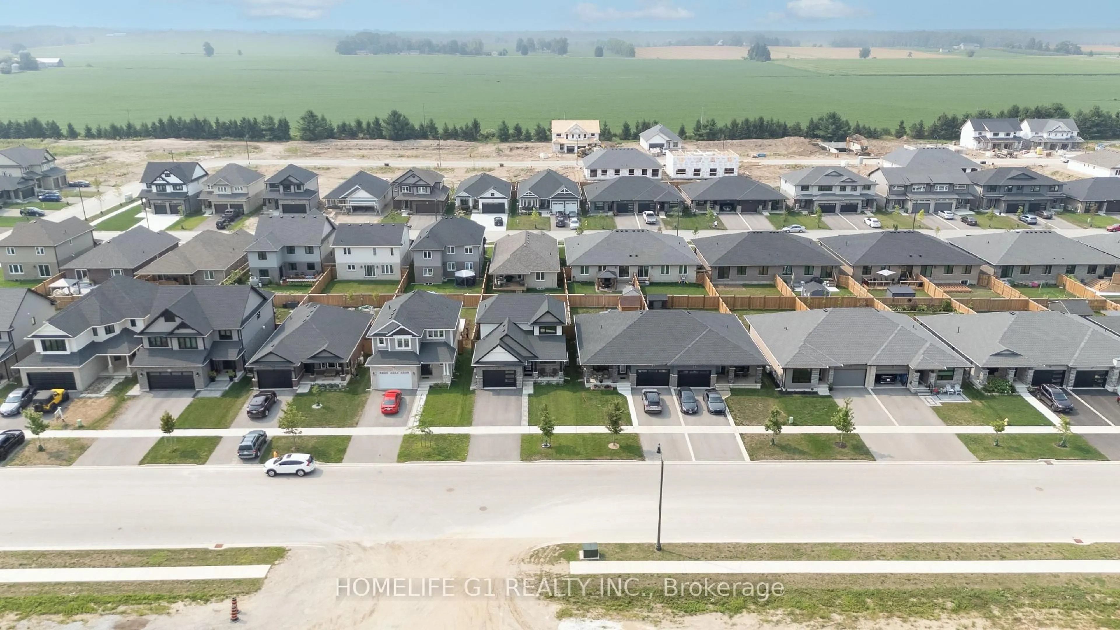 A pic from outside/outdoor area/front of a property/back of a property/a pic from drone, street for 49 Feathers Crossing, St. Thomas Ontario N5R 0M3