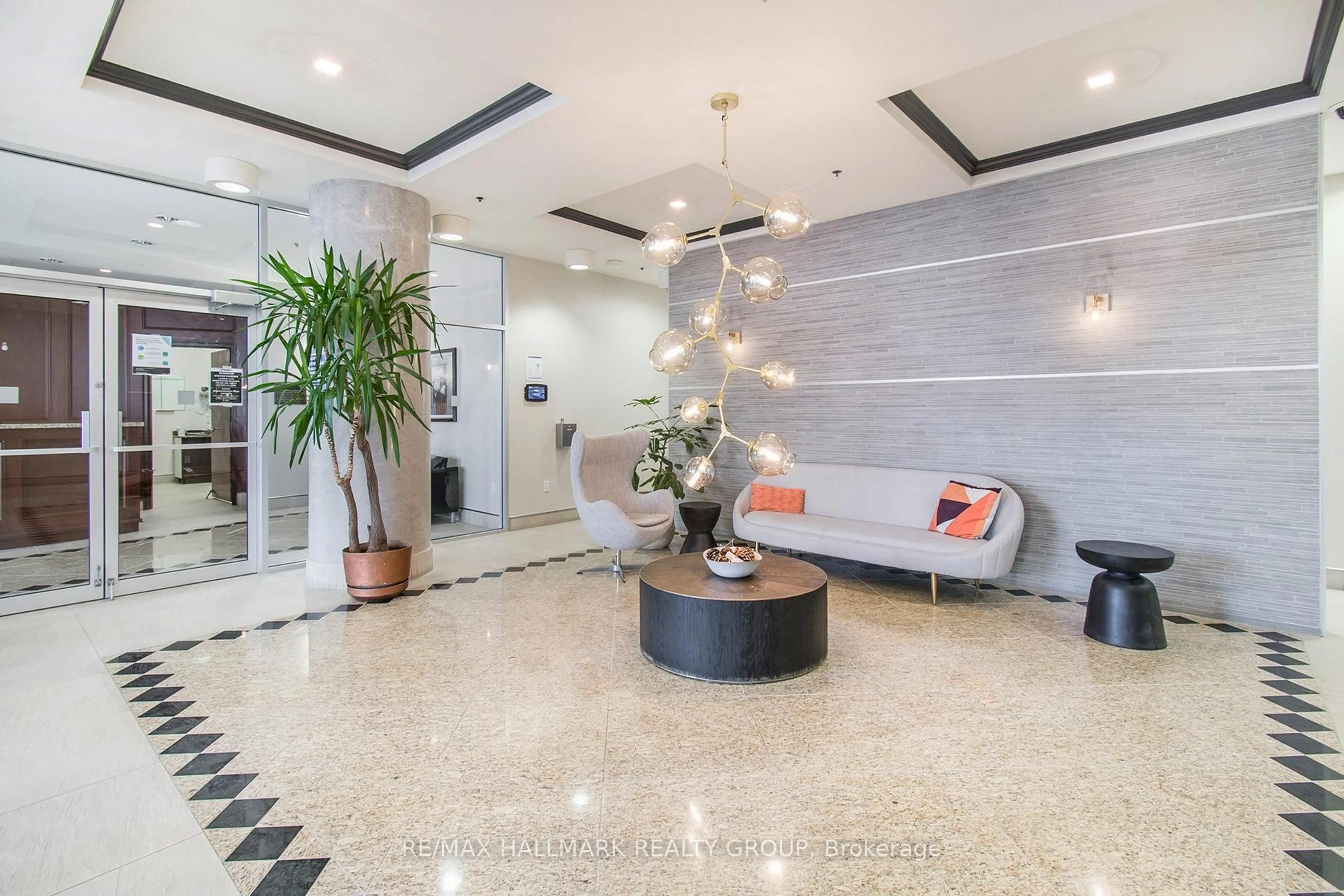 Lobby for 90 Landry St #1602, Ottawa Ontario K1L 0A9