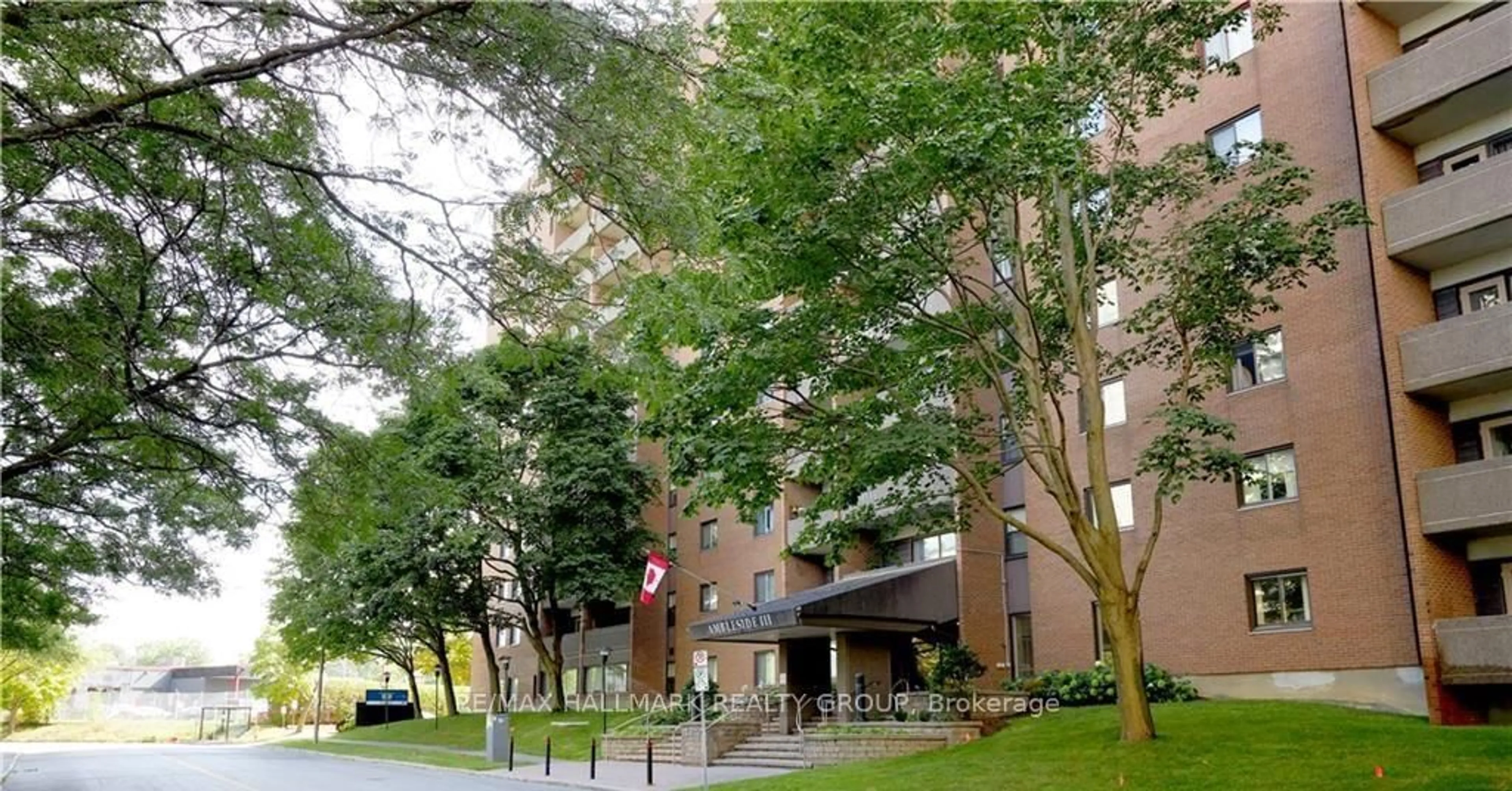 Patio, street for 1100 Ambleside Dr #315, Ottawa Ontario K2B 8G6
