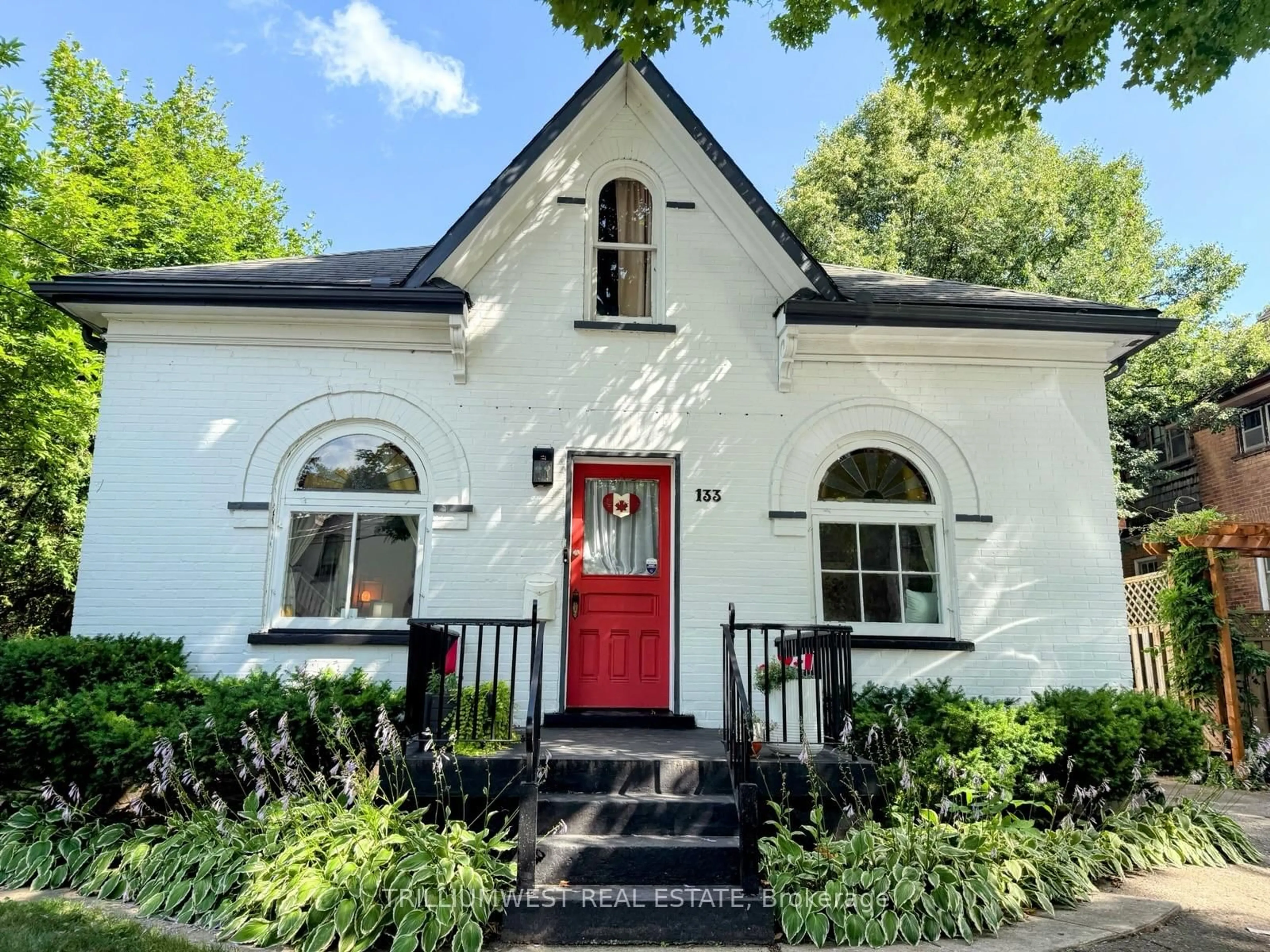 Home with brick exterior material, street for 133 David St, Kitchener Ontario N2G 1Y1