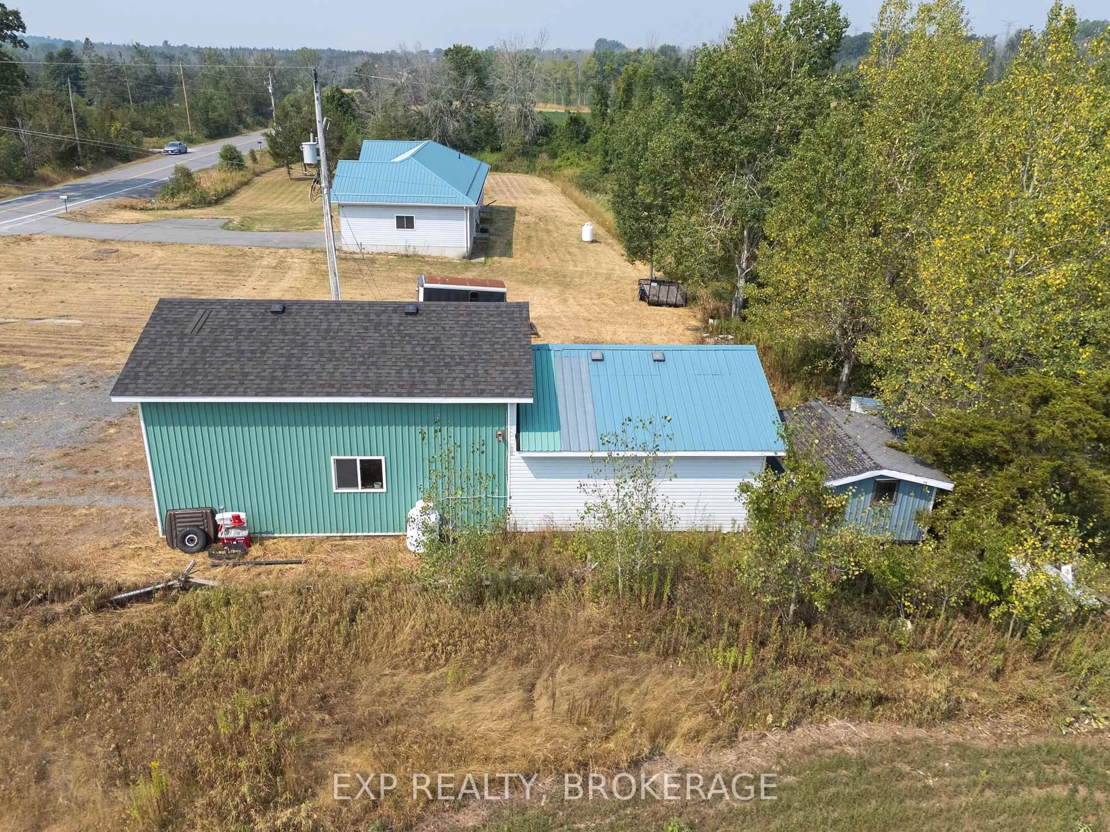 A pic from outside/outdoor area/front of a property/back of a property/a pic from drone, unknown for 791 Beechwood Rd, Greater Napanee Ontario K7R 3L1
