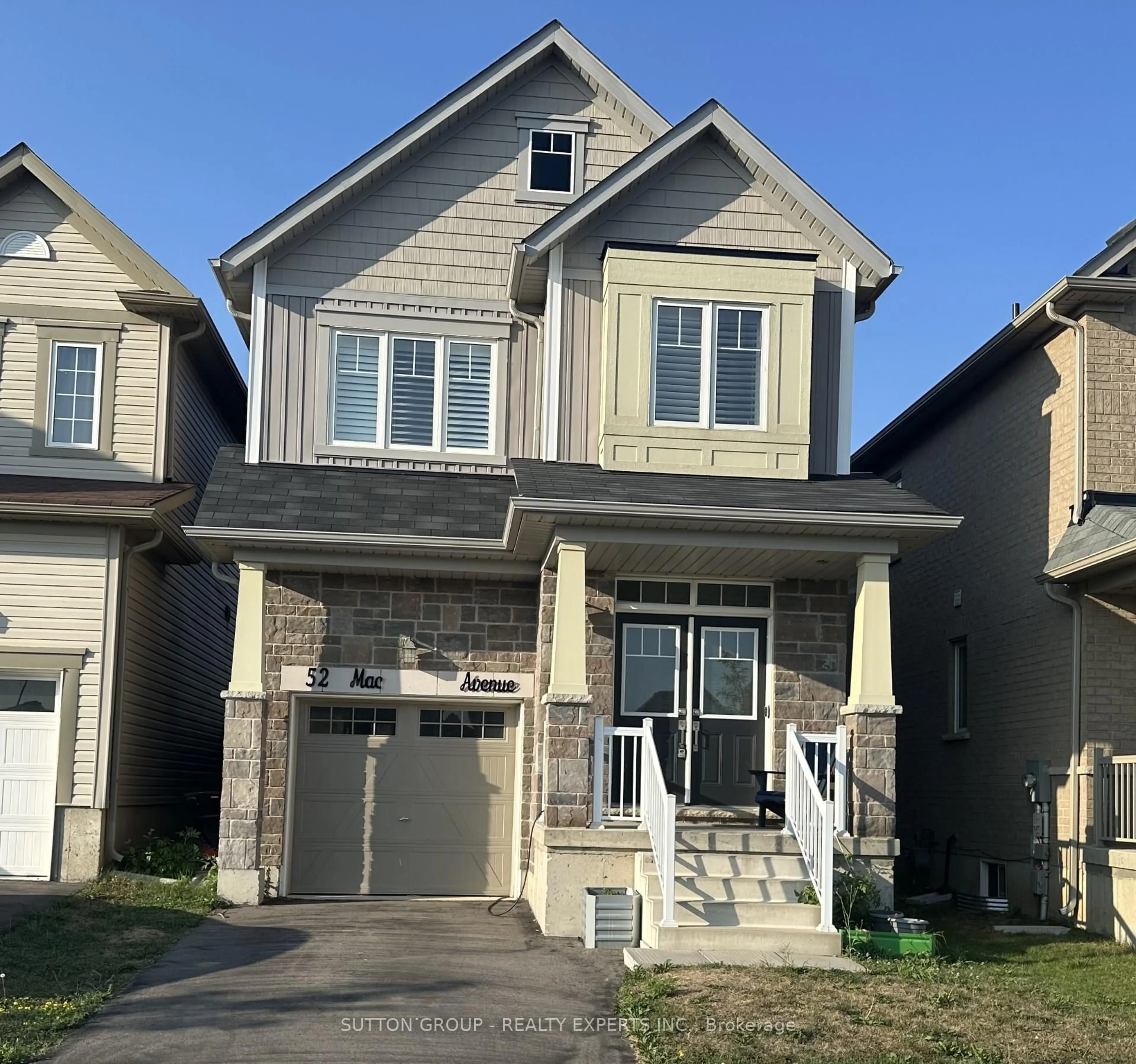 Home with vinyl exterior material, street for 52 Maclachlan Ave, Haldimand Ontario N3W 0C6