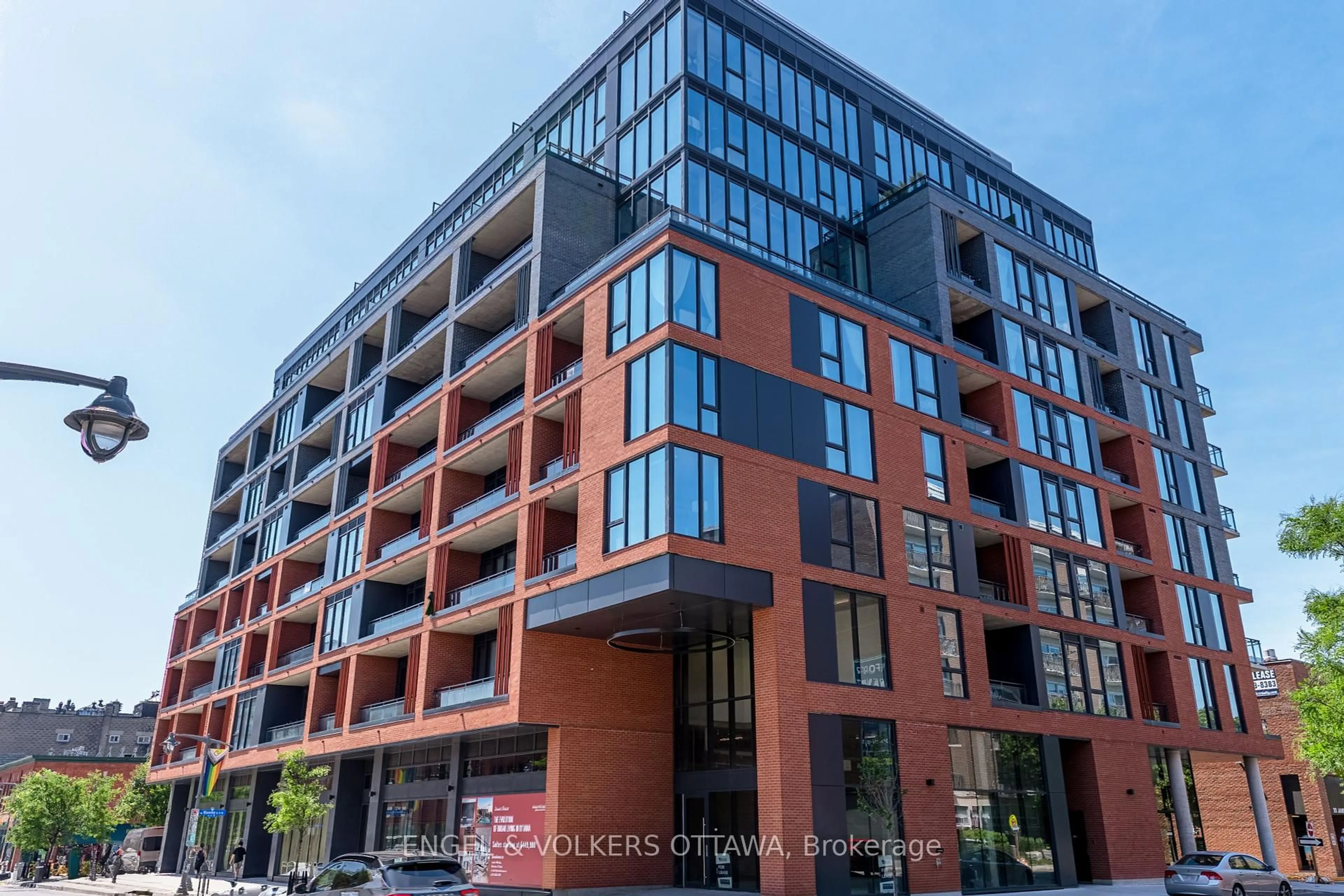 Unknown for 10 James St #211, Ottawa Ontario K2P 1T2