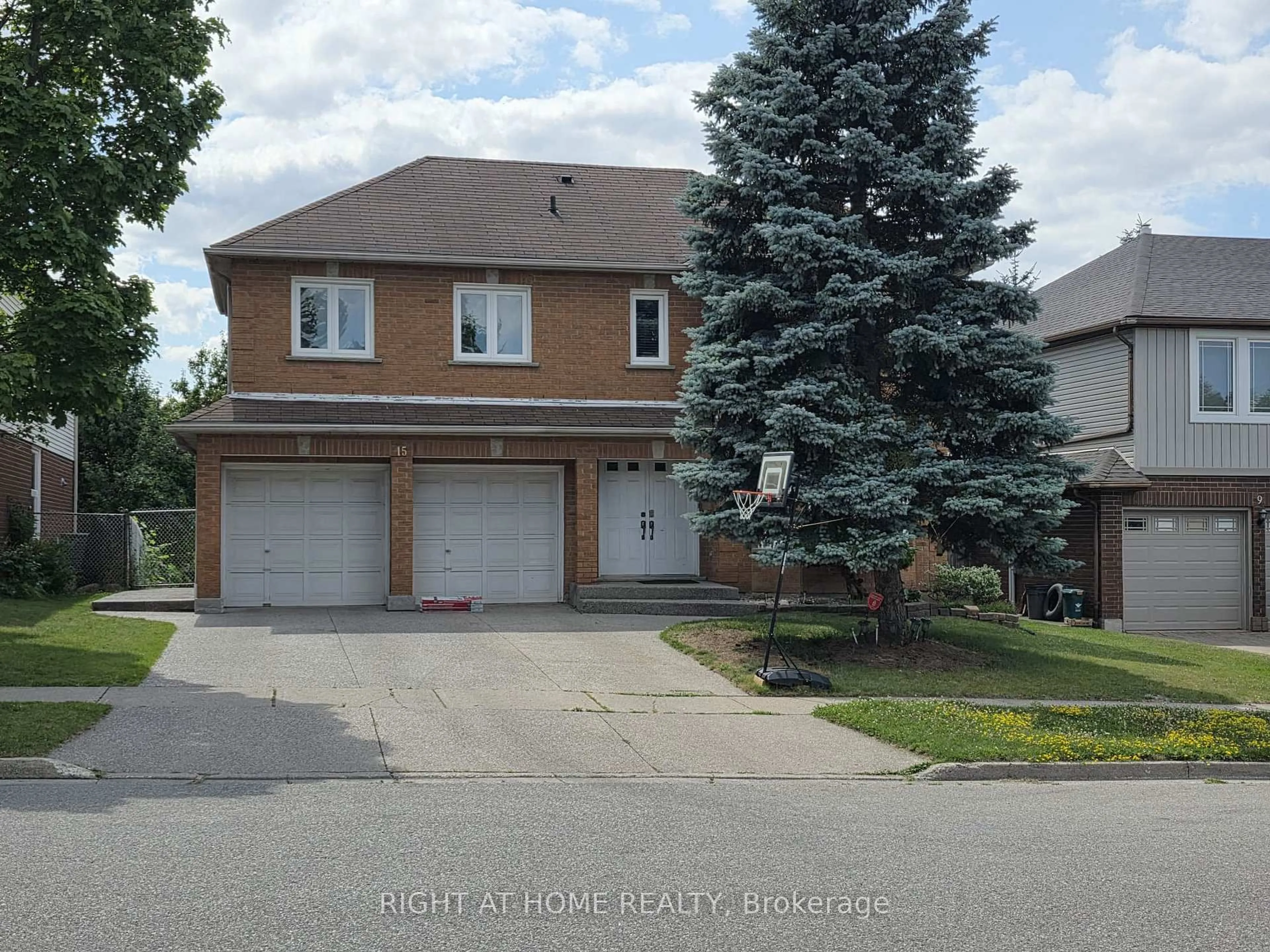 Unknown for 15 Lorilee Cres, Kitchener Ontario N2N 2J4