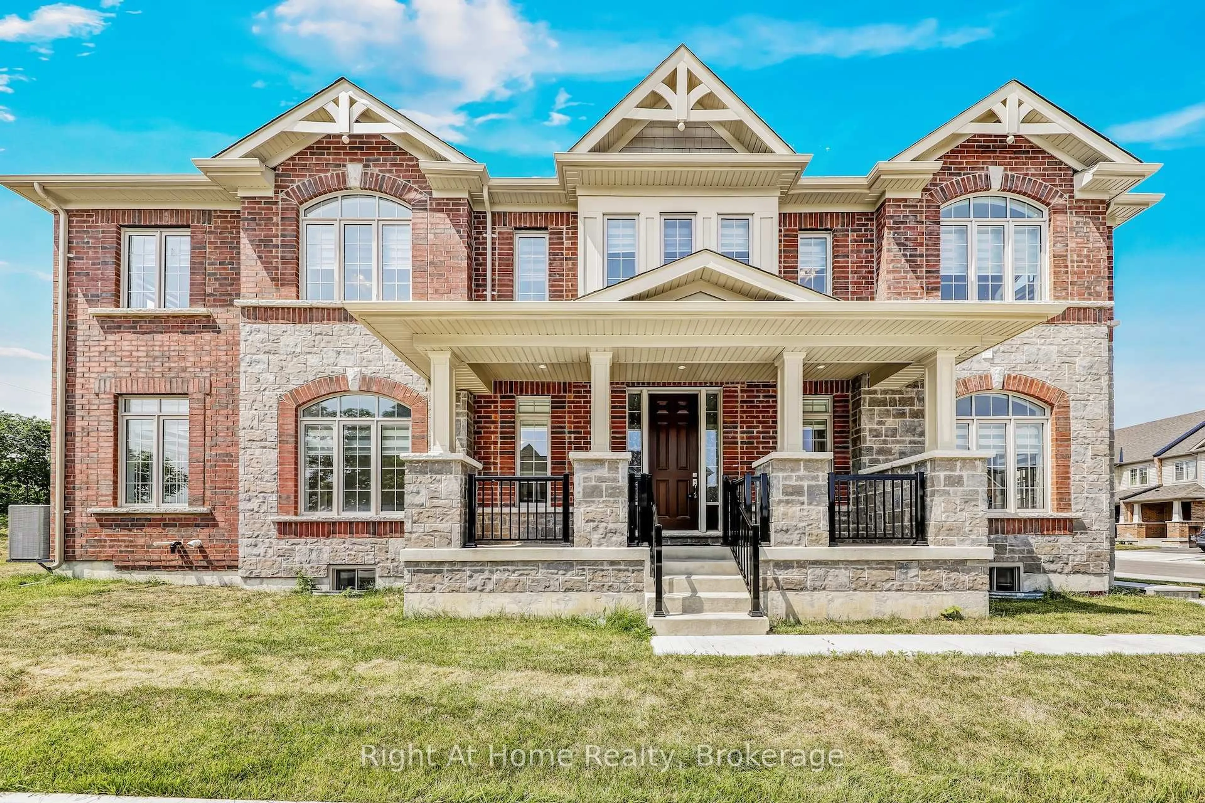 Home with brick exterior material, street for 226 Broadacre Dr, Kitchener Ontario N2R 0S6