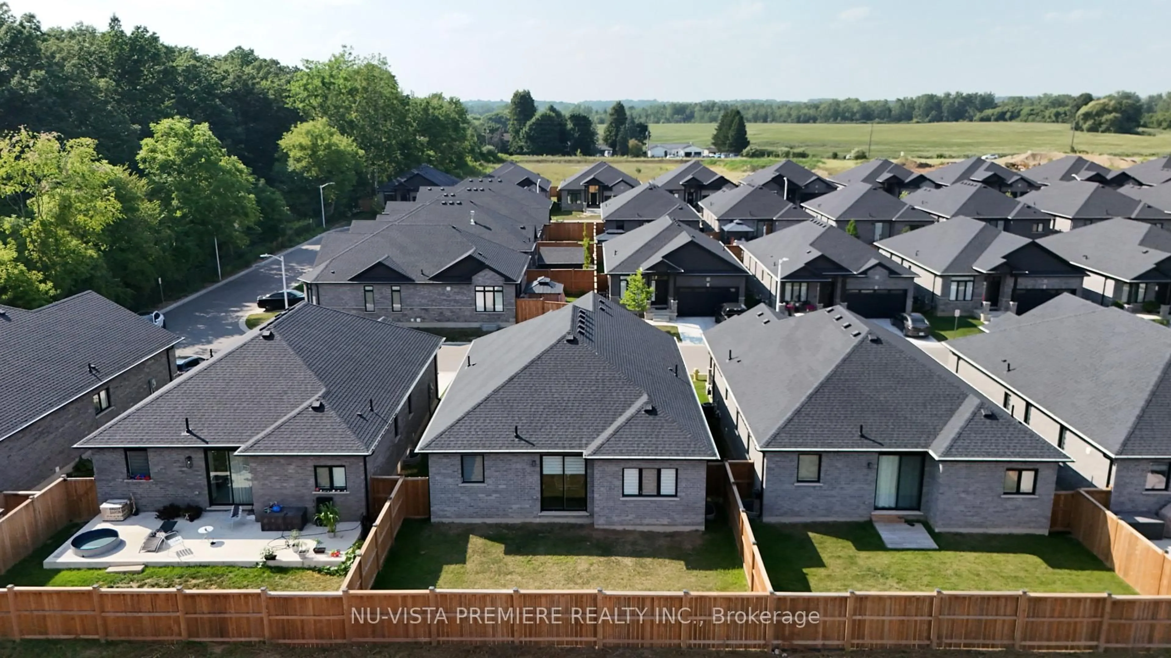 A pic from outside/outdoor area/front of a property/back of a property/a pic from drone, unknown for 383 Daventry Way #69, Middlesex Centre Ontario N0L 1R0