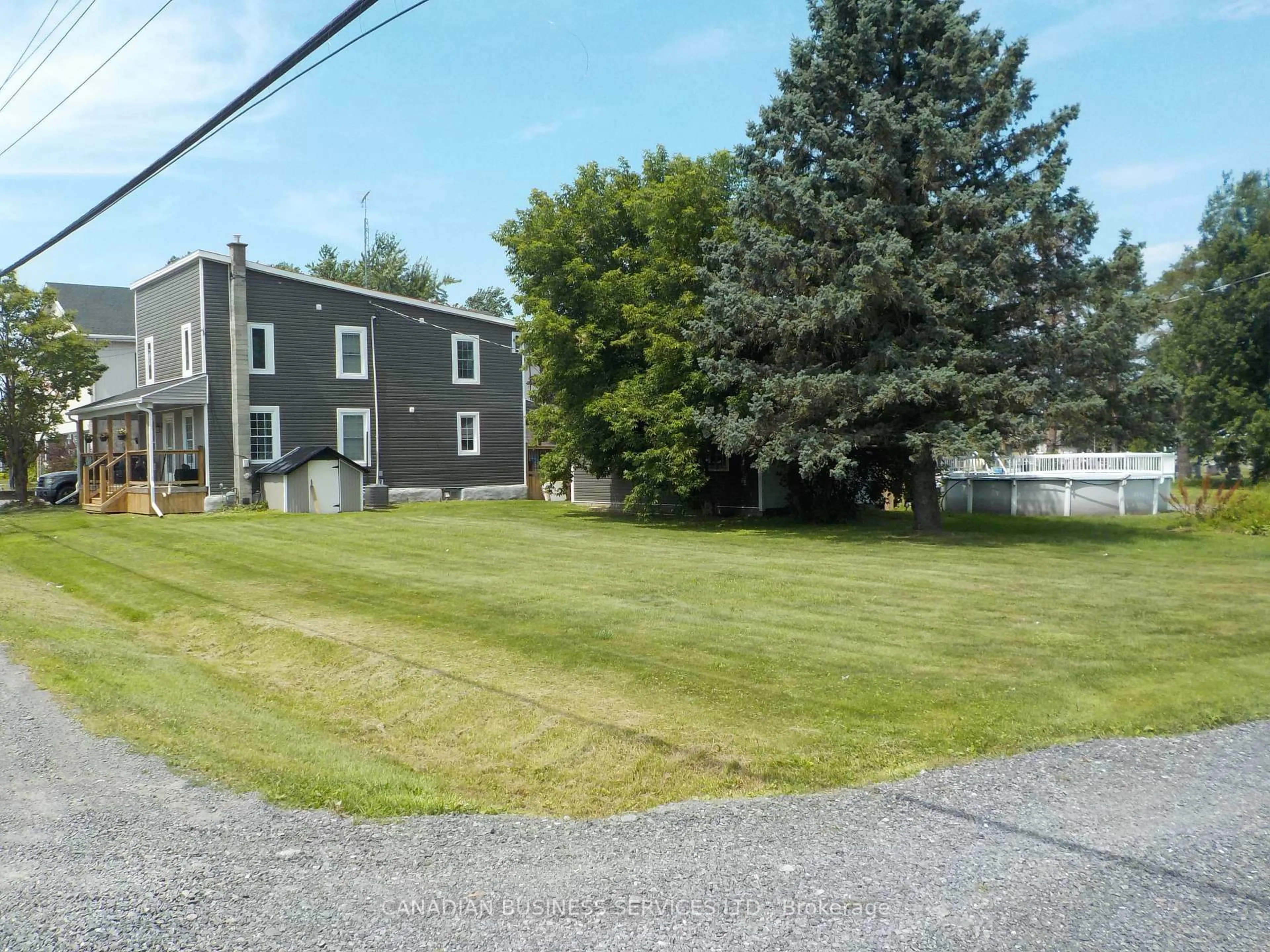 A pic from outside/outdoor area/front of a property/back of a property/a pic from drone, street for 2285 Laval Rd, Clarence-Rockland Ontario K0A 1E0