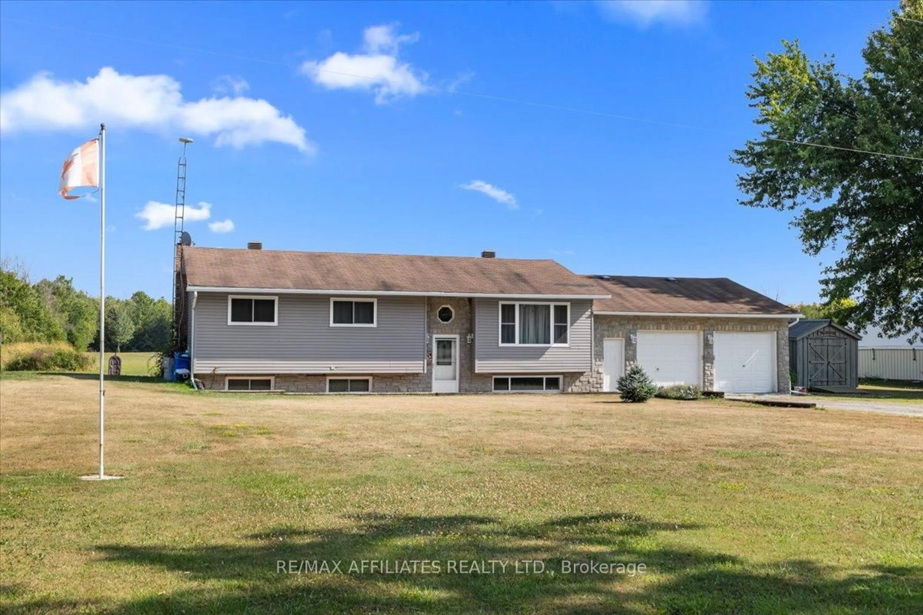 Unknown for 229 Kitley South Elmsley Townline Rd, Elizabethtown-Kitley Ontario K7A 4S5