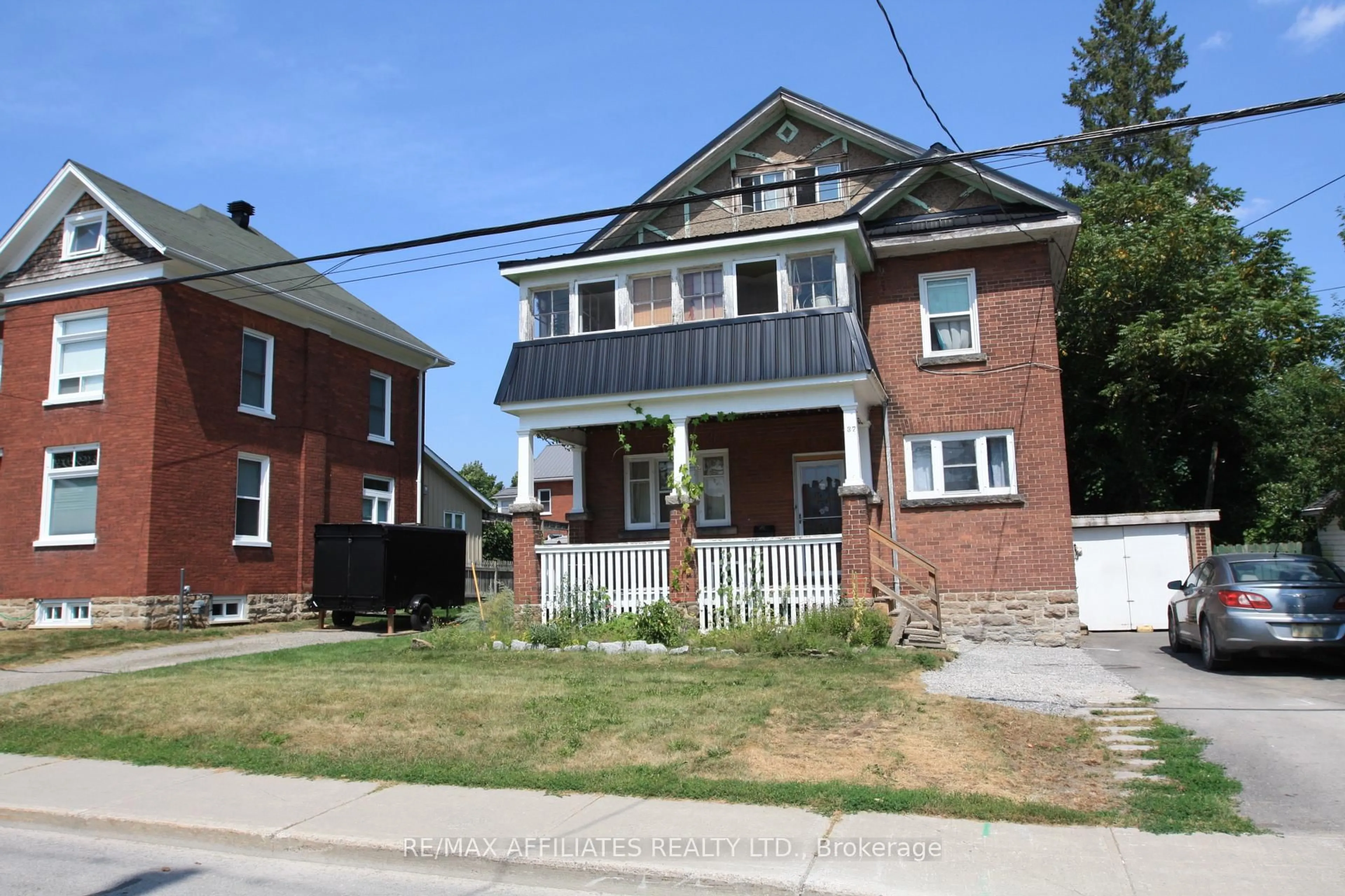 Home with brick exterior material, street for 37 Mcgill St, Smiths Falls Ontario K7A 3M8