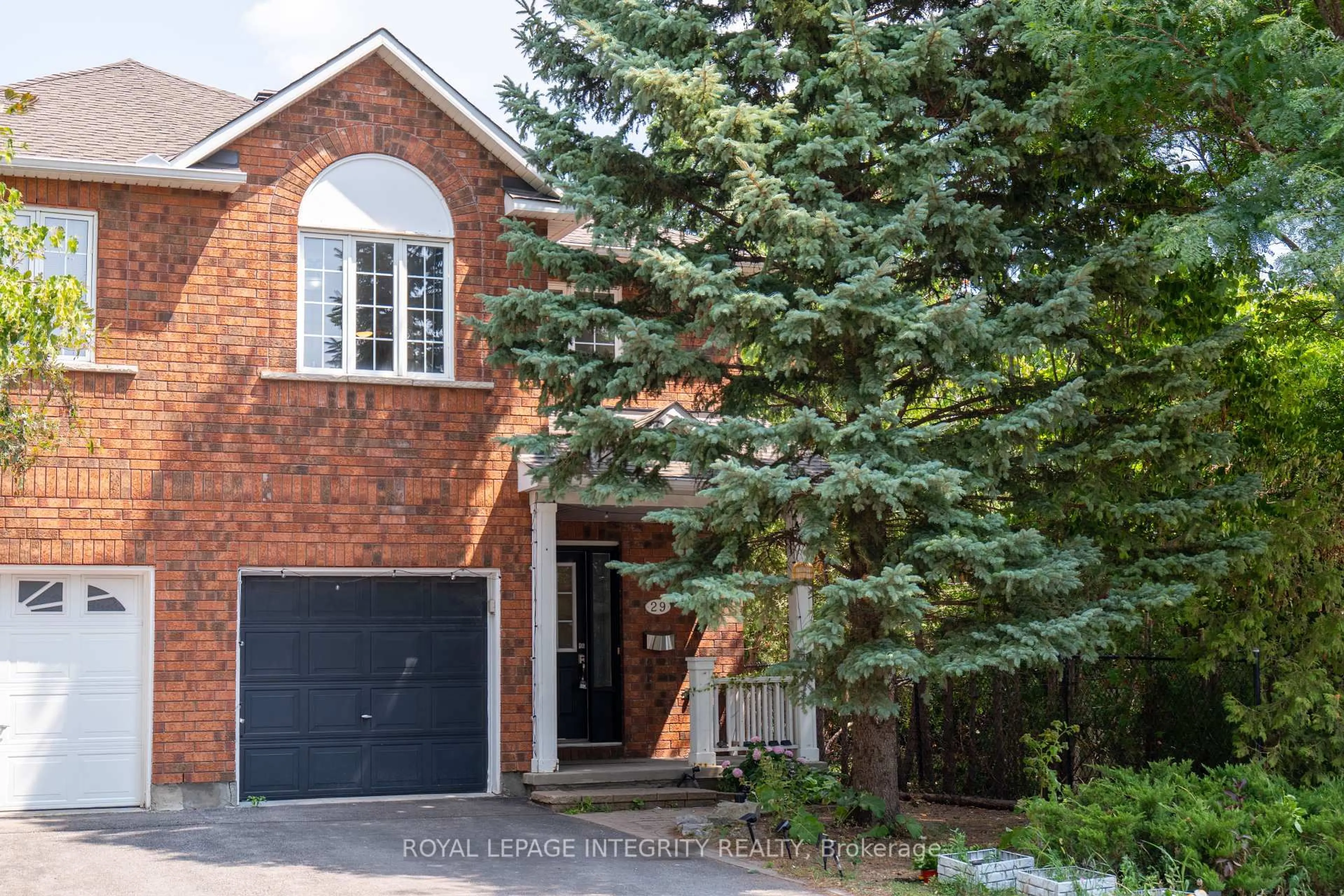 Home with brick exterior material, street for 29 KETTLEBY St, Ottawa Ontario K2K 3C4